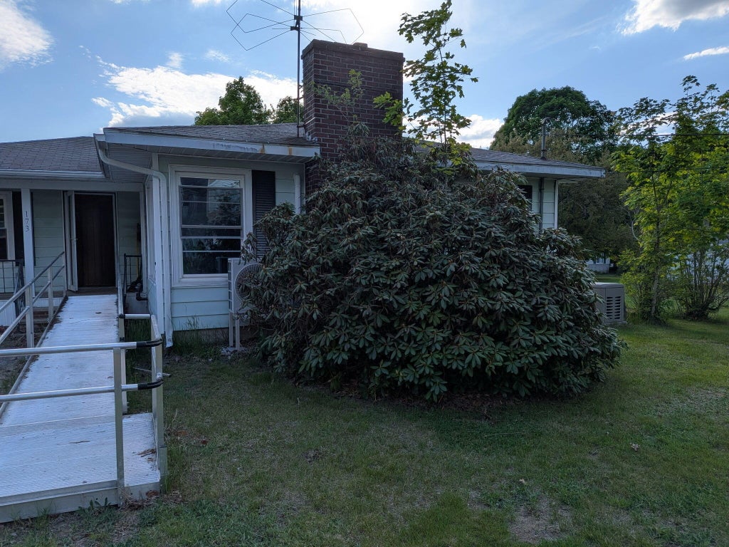 Photo of 173 Elm Street, Mechanic Falls, ME 04256 (MLS # 1665299)