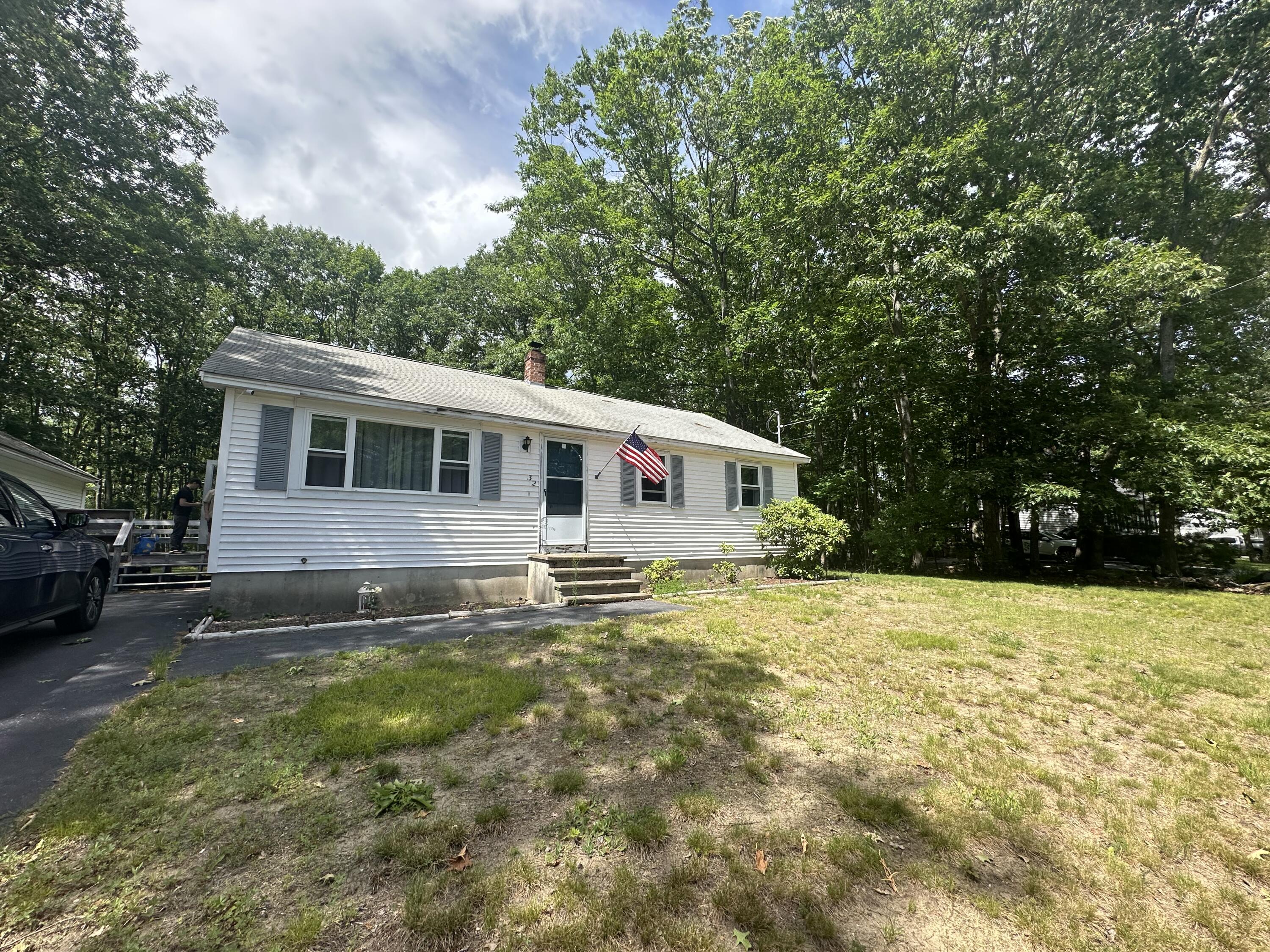 32 Pierce Avenue