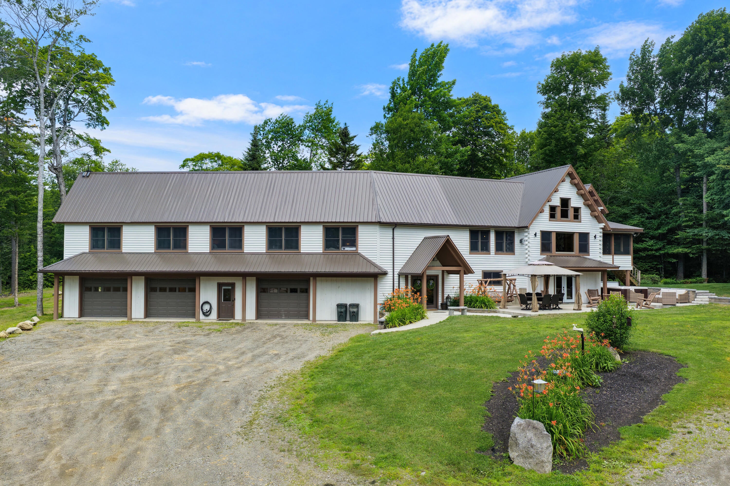 94 Roosevelt Road