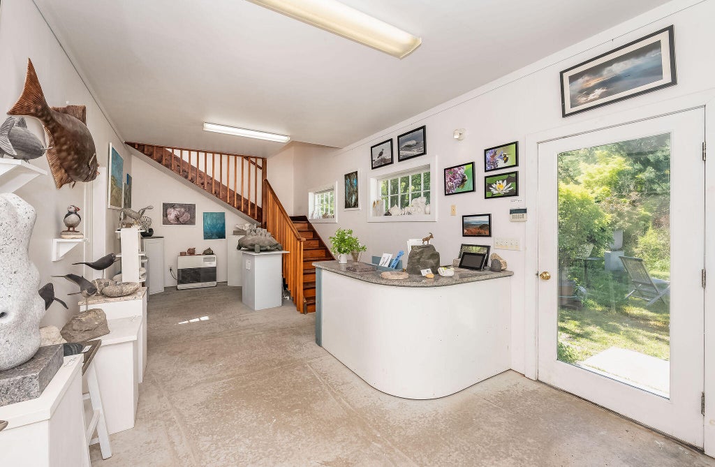 Photo of 30 U.S. Route 1 Bypass, Kittery, ME 03904 (MLS # 1664519)