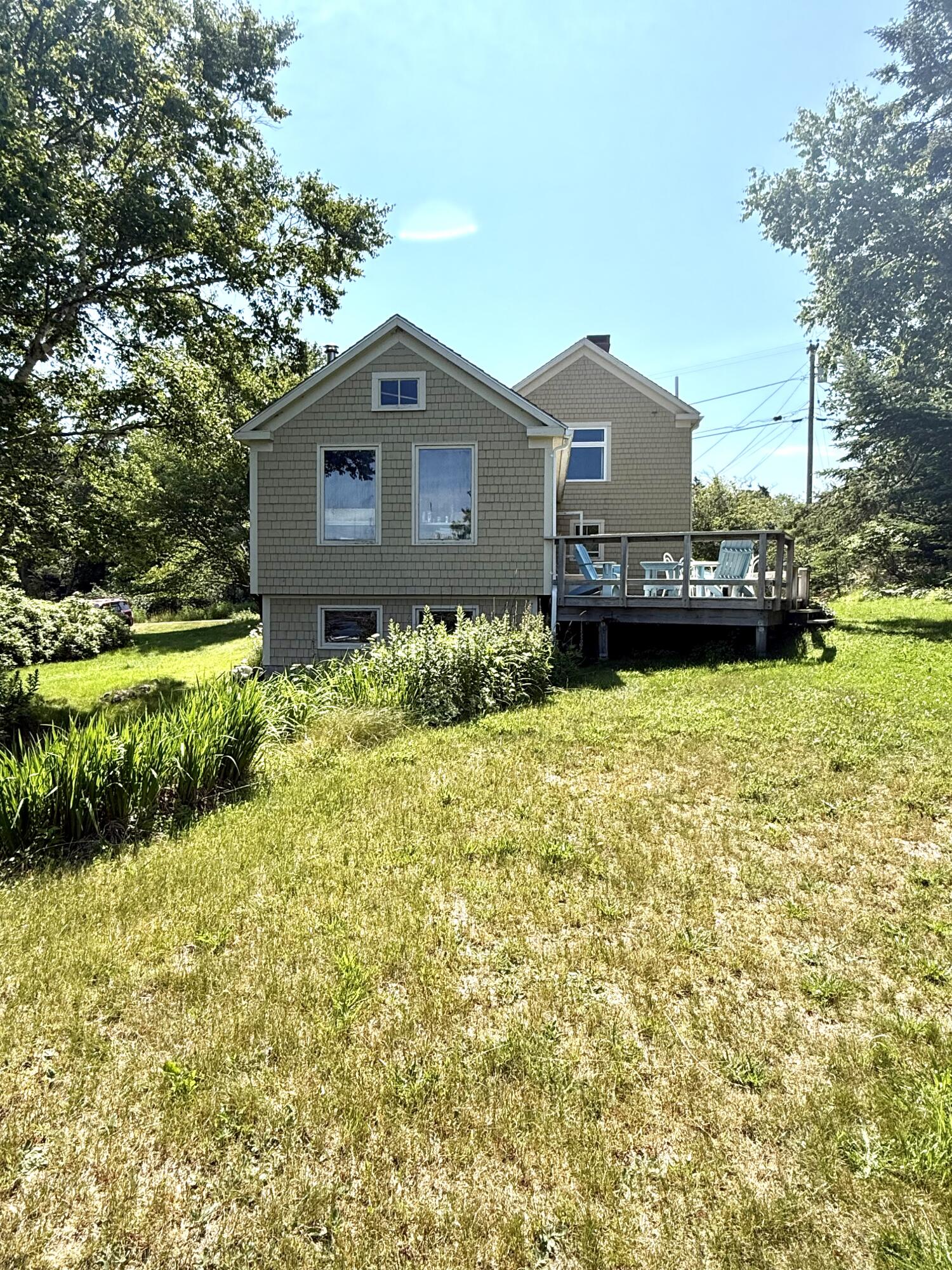 399 Mooseneck Road