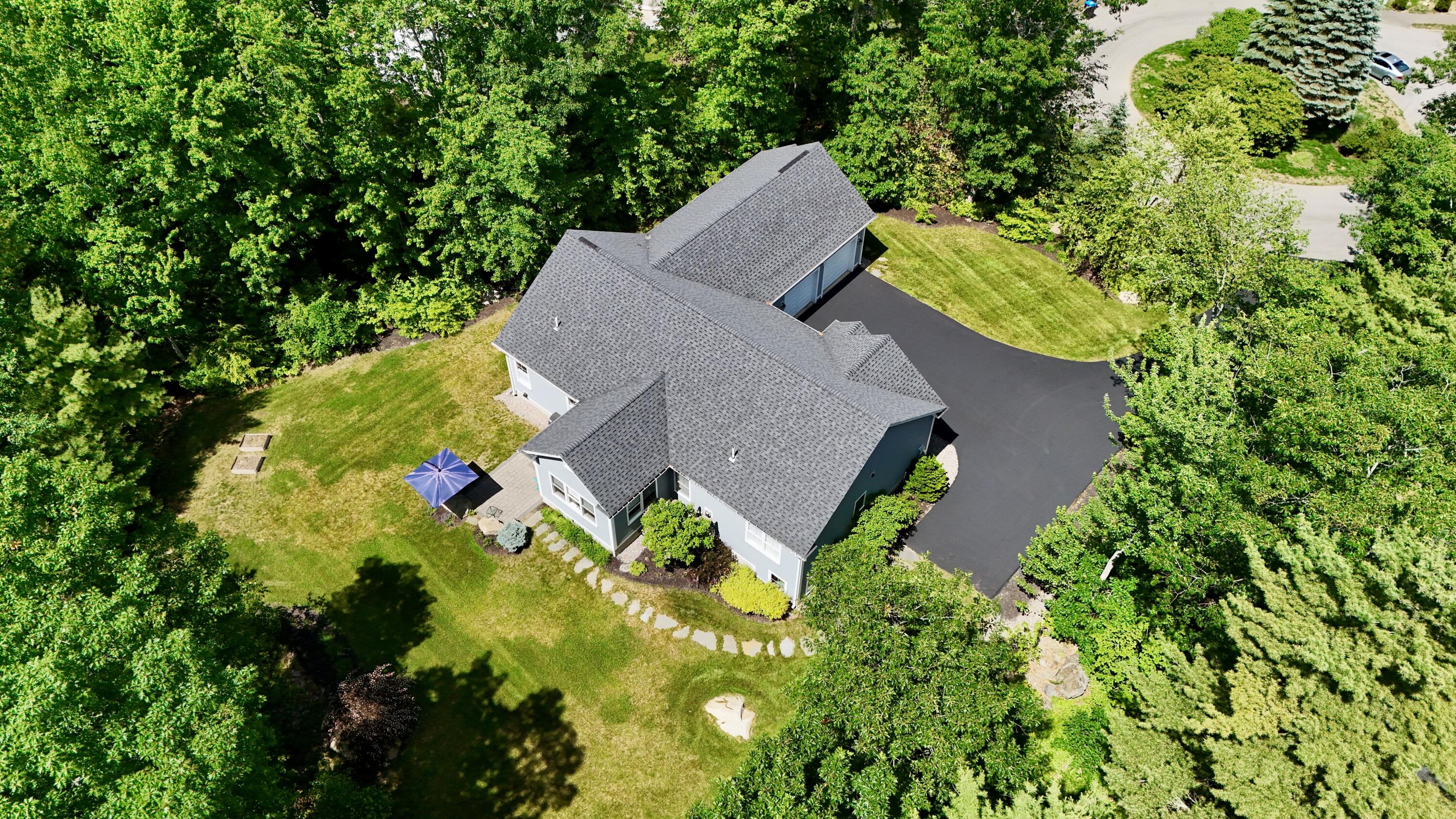 22 Squier Lane