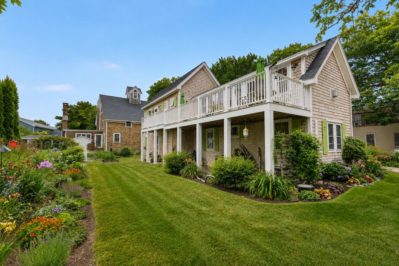 9 Crescent Avenue
