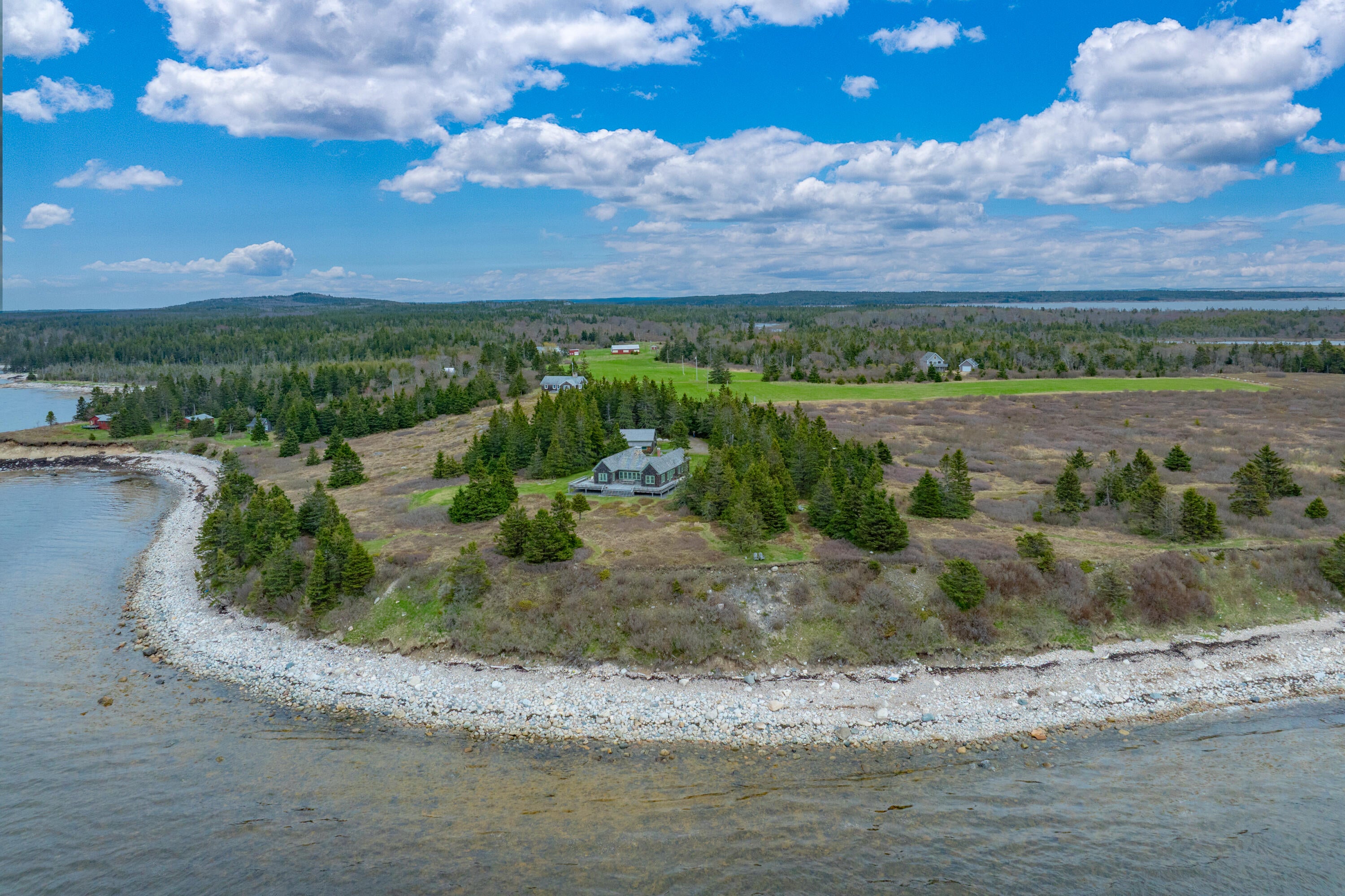 421 Petitmanan Point Road