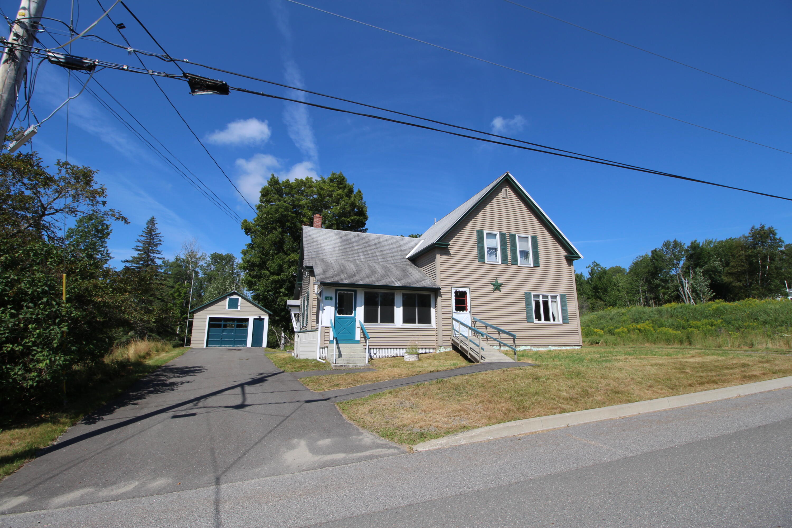 66 Allen Street
