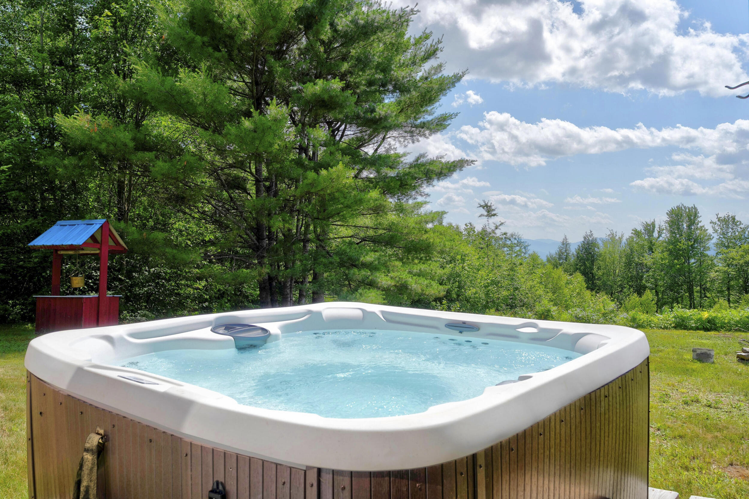 45 Howling Hole Road