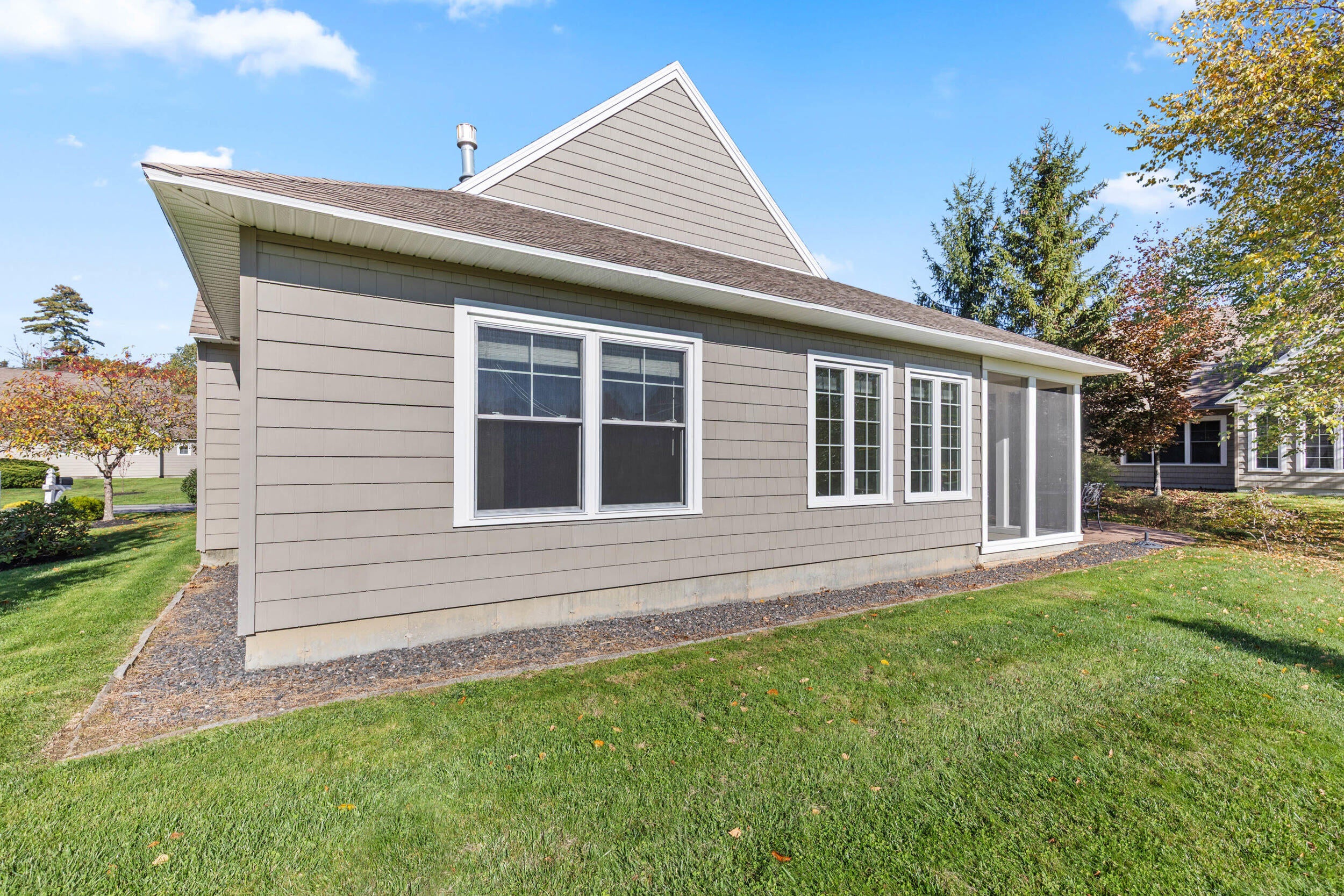 7 Audubon Way 7