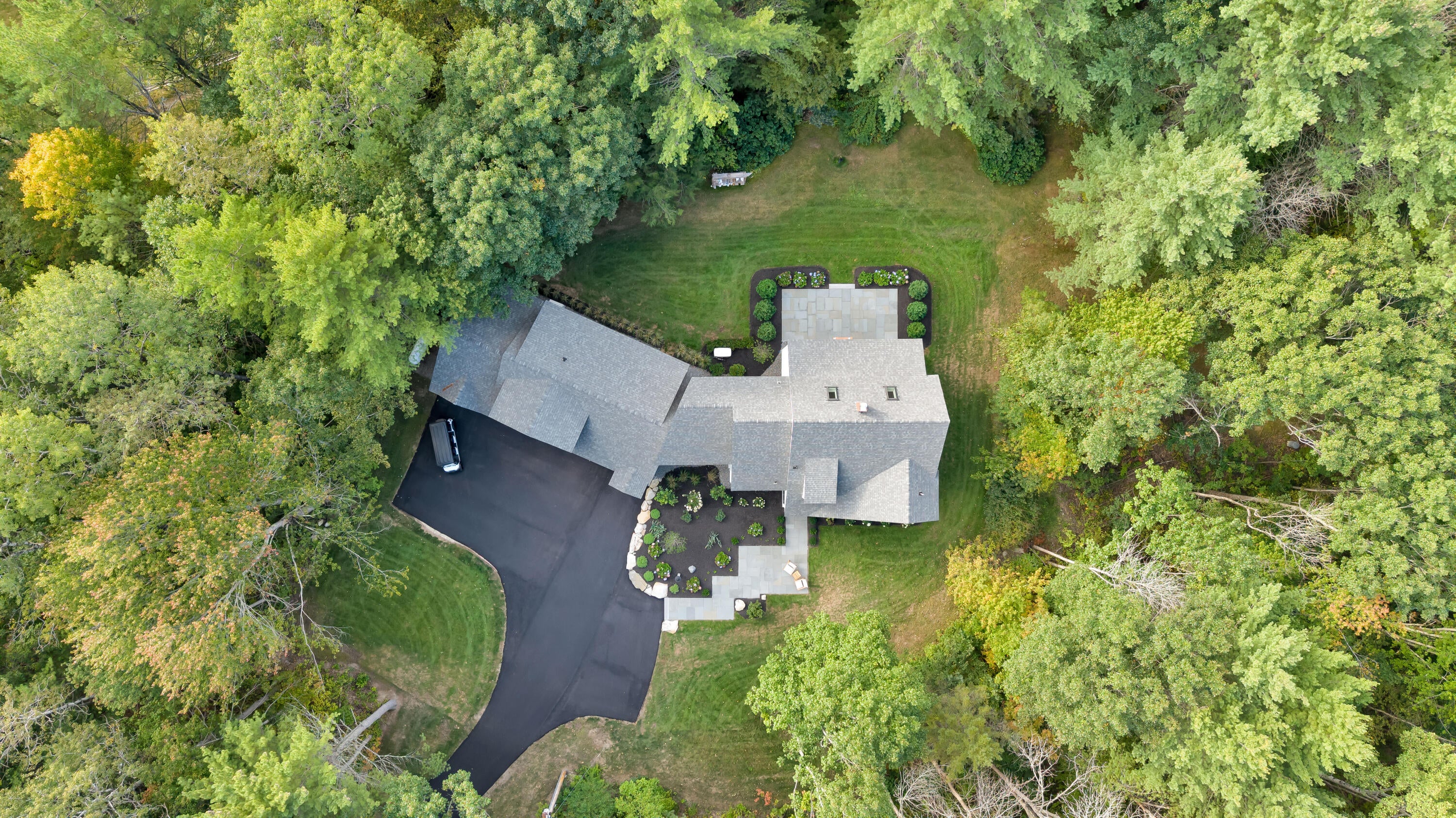 6 High Point Drive