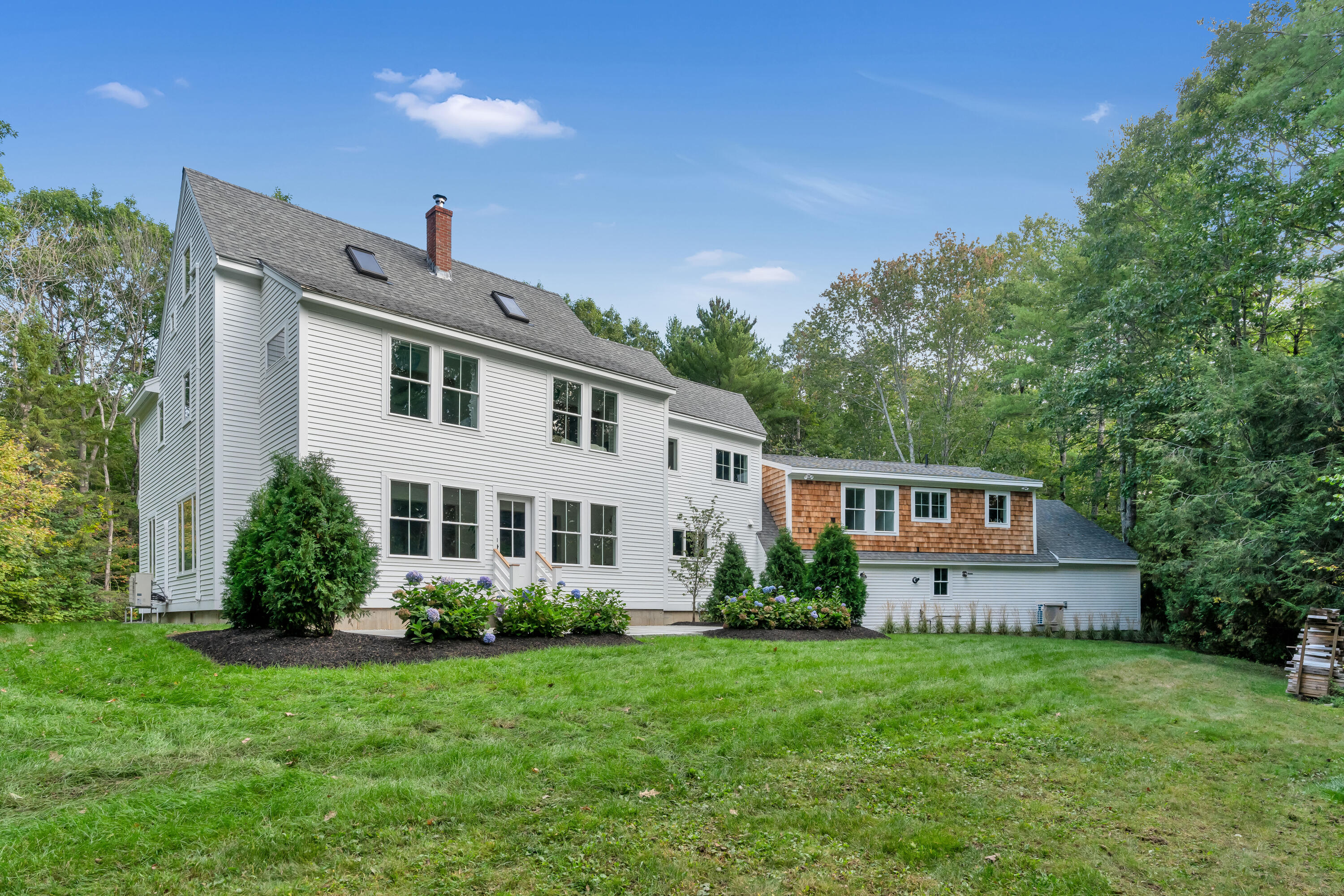 6 High Point Drive