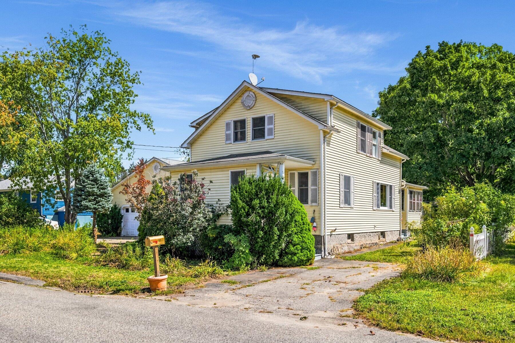 17 Wood Avenue