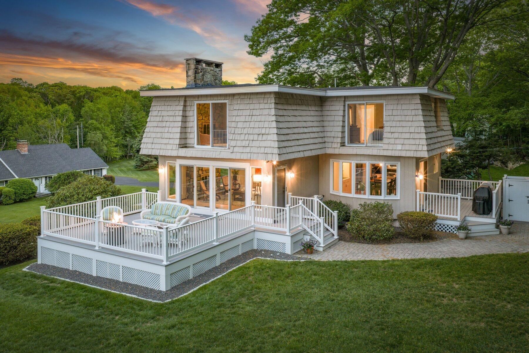 13 Wavecrest Drive