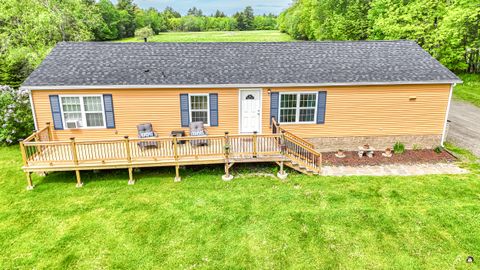 Photo of 18 Ginger Place, Sidney, ME 04330 (MLS # 1664379)