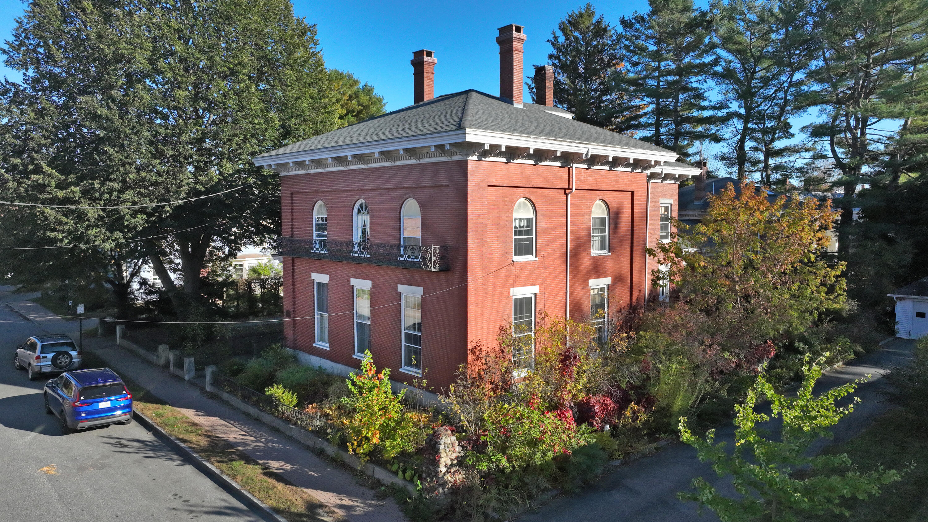 11 Lincoln Street