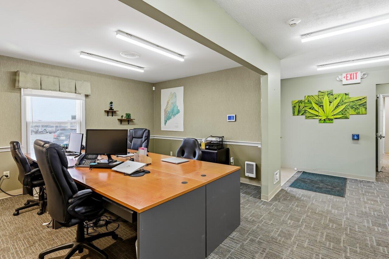 19 Levesque Drive 3