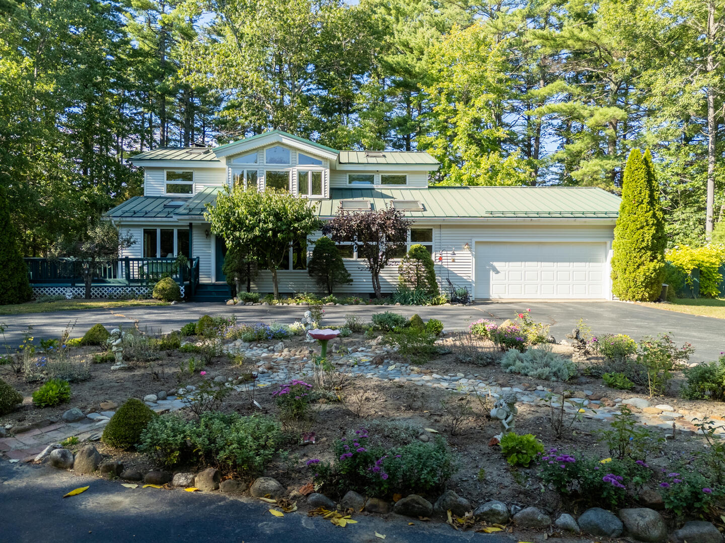 63 Sand Pond Road NE