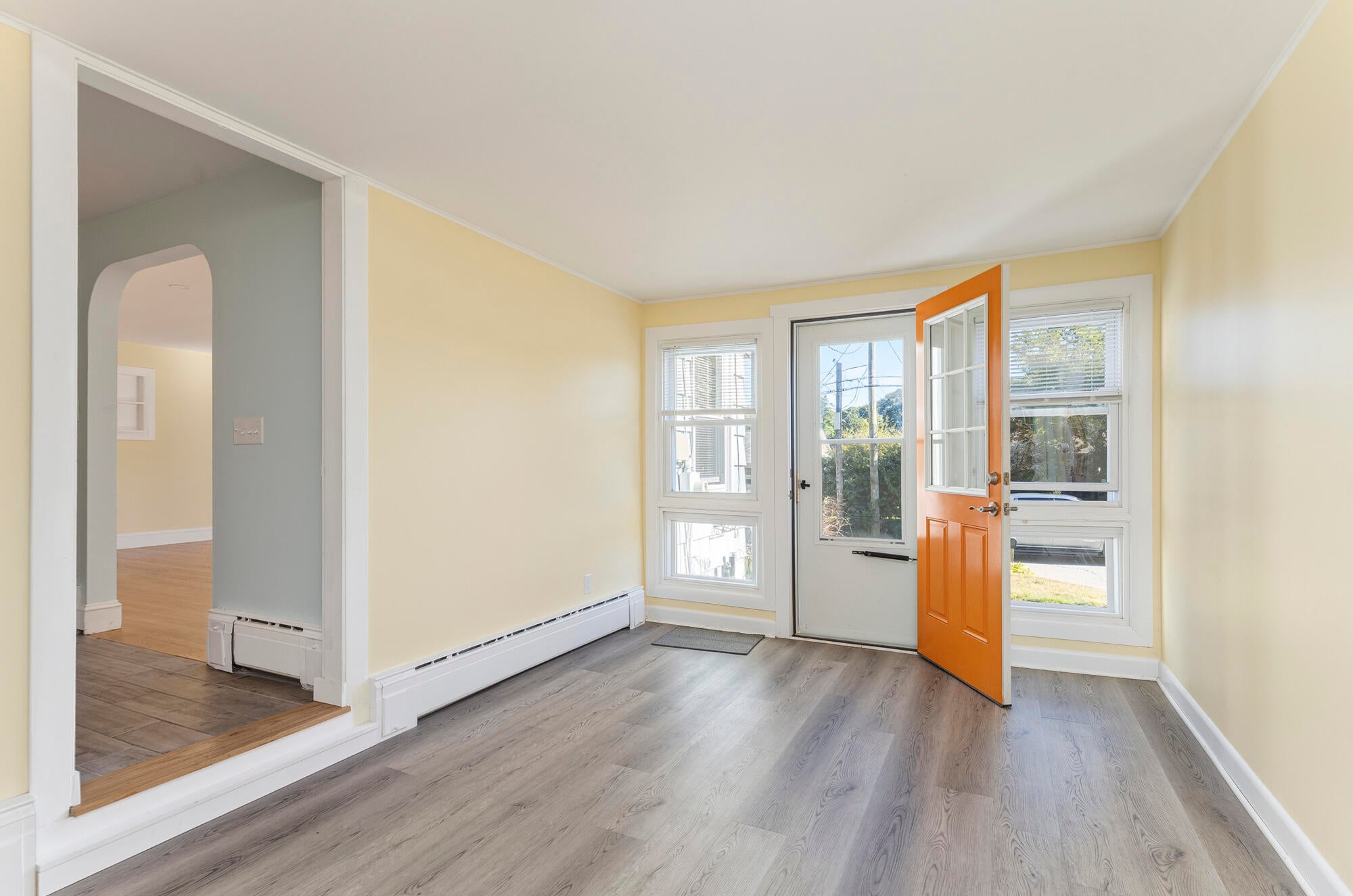 10 Pleasant Avenue