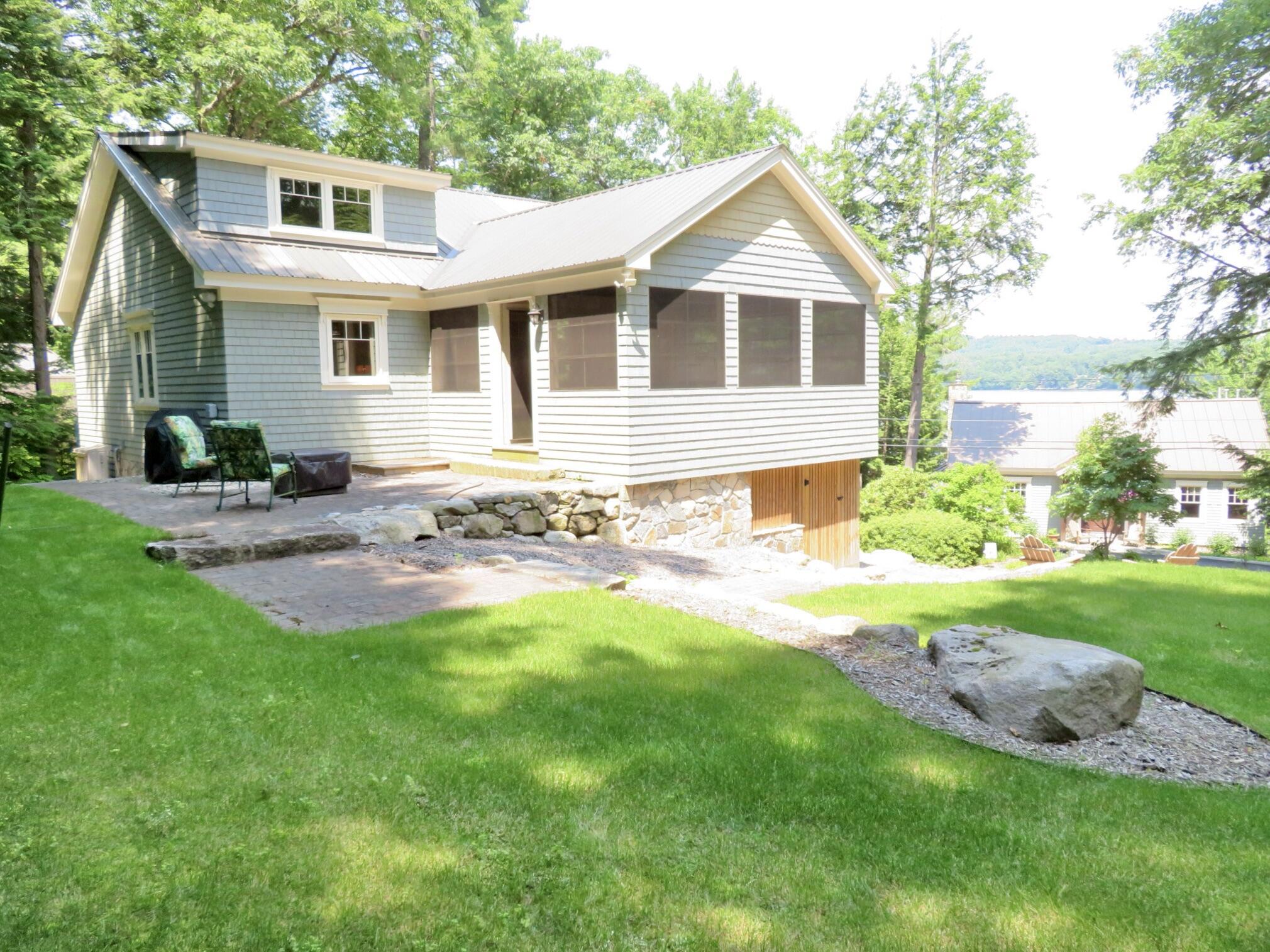 267 Malcolm Road N