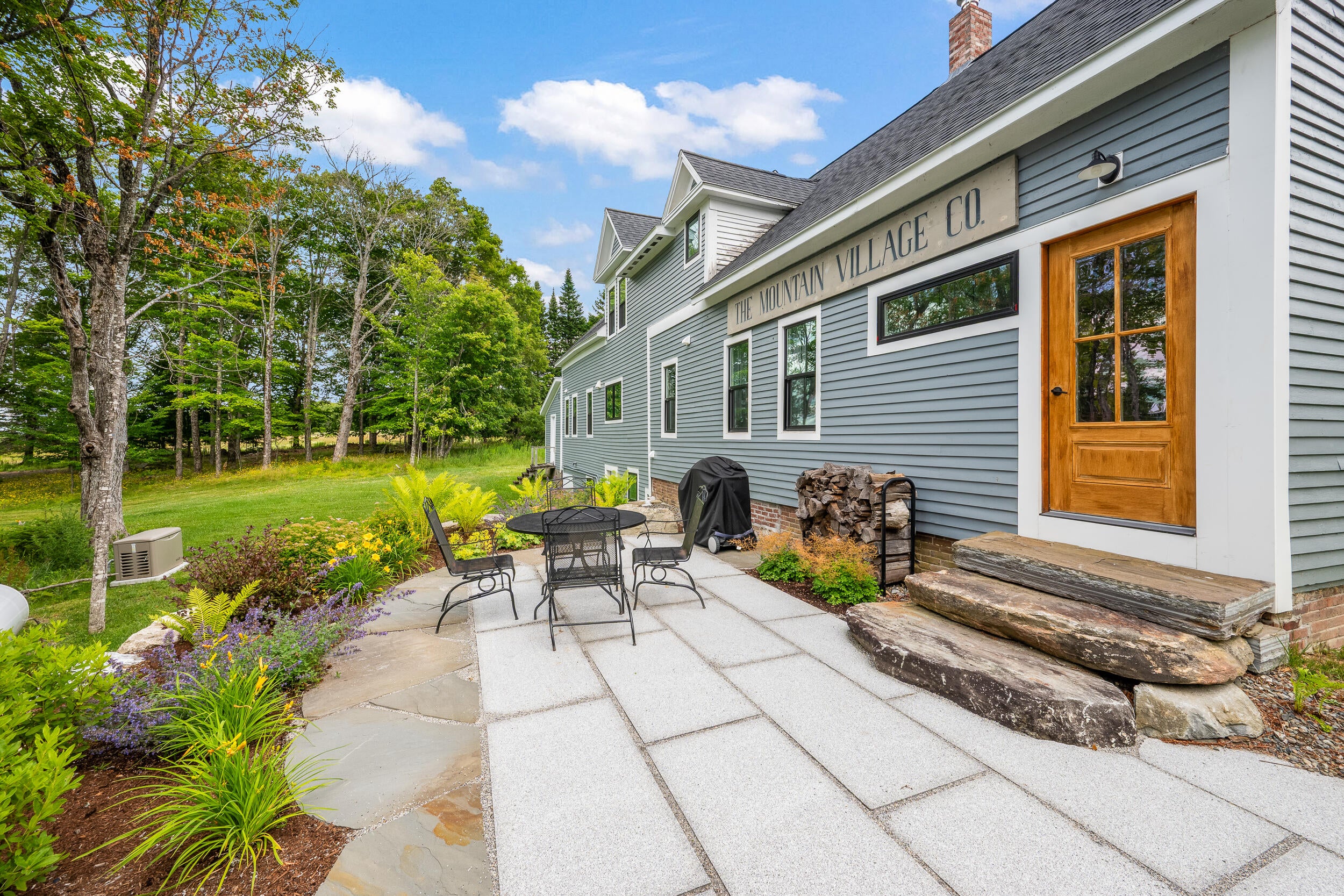 284 Dallas Hill Road
