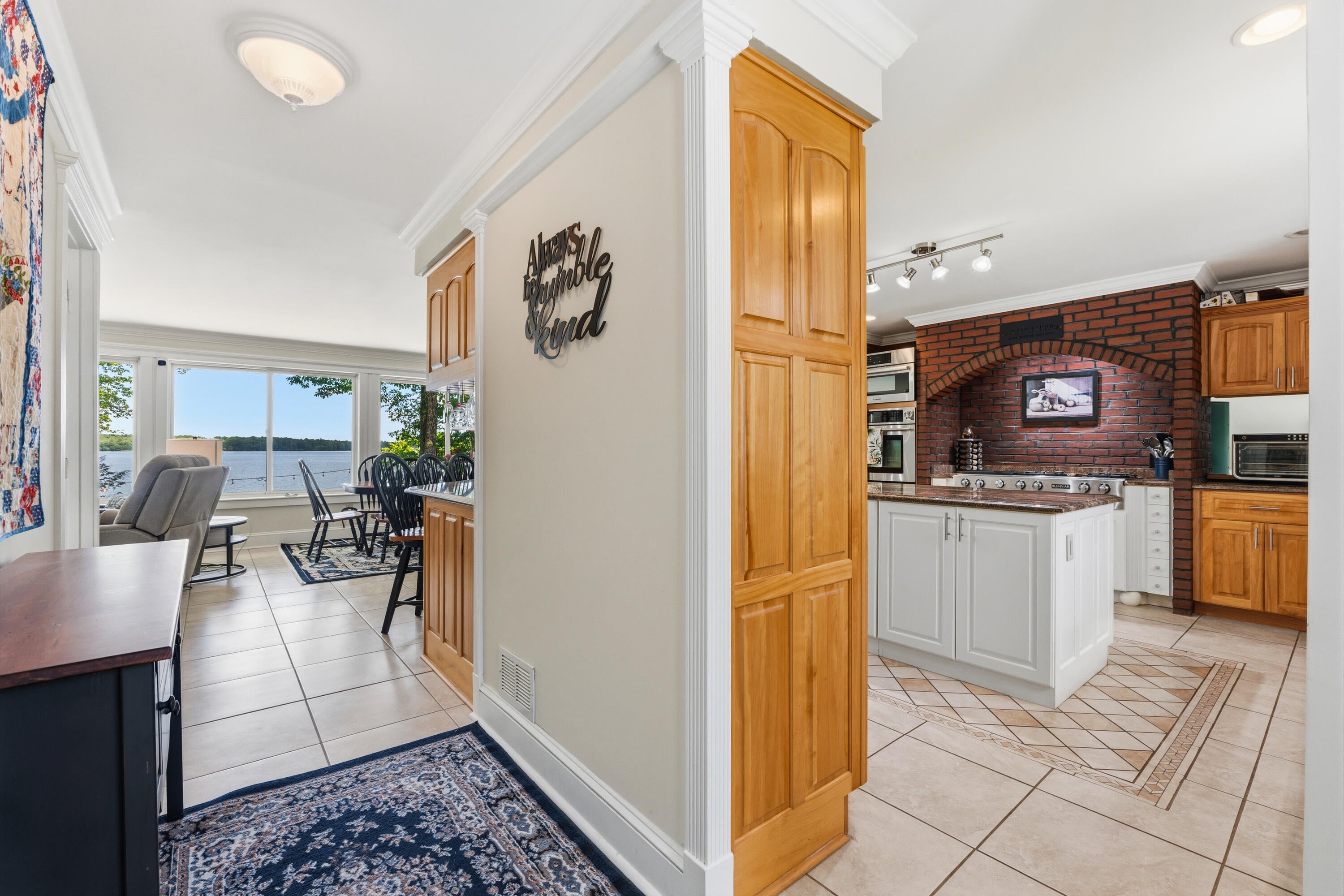 6 Lufkin Lane