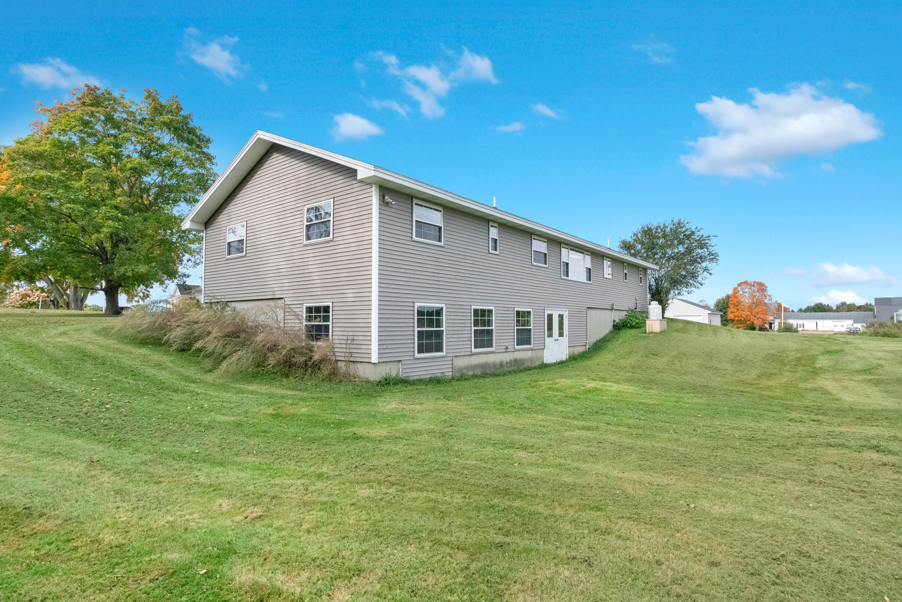105 River Road