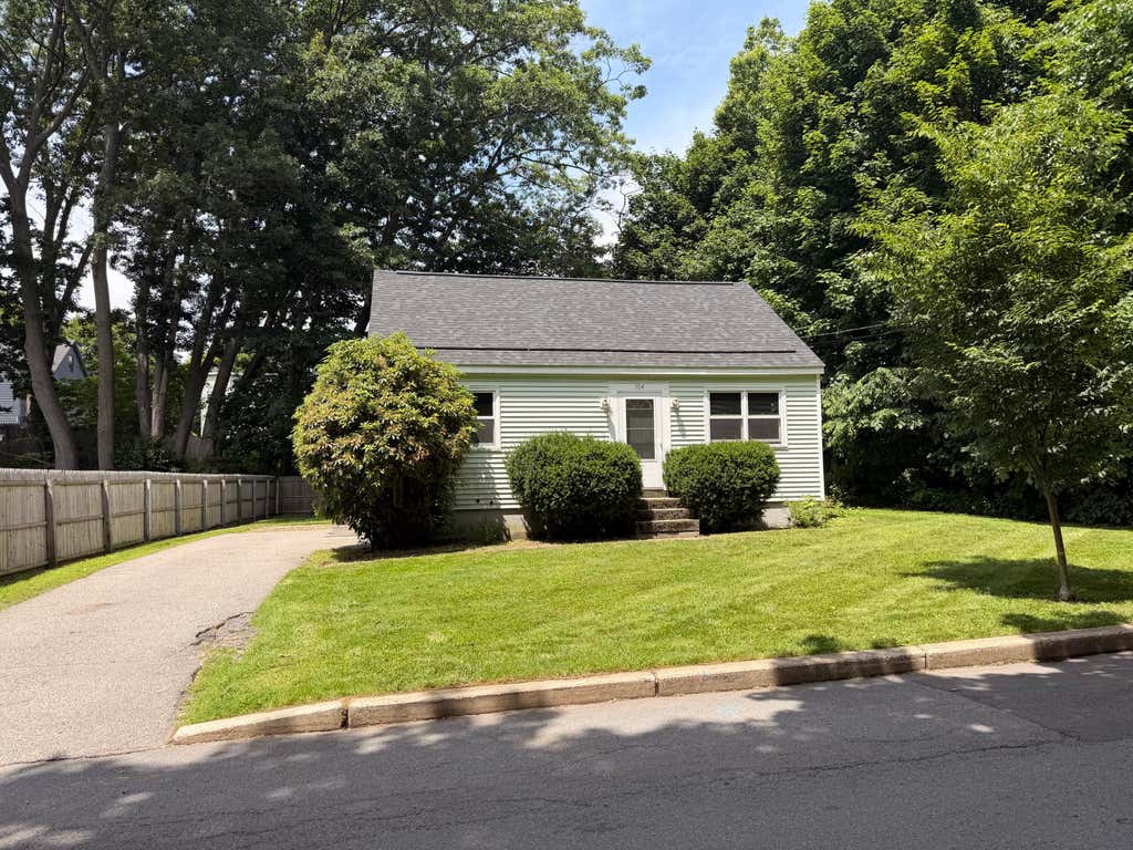 Photo of 104 Bolton Street, Portland, ME 04102 (MLS # 1668906)