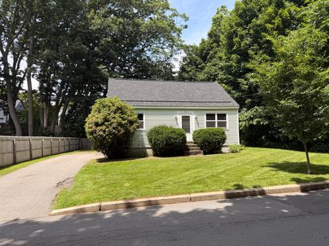 Photo of 104 Bolton Street, Portland, ME 04102 (MLS # 1668906)