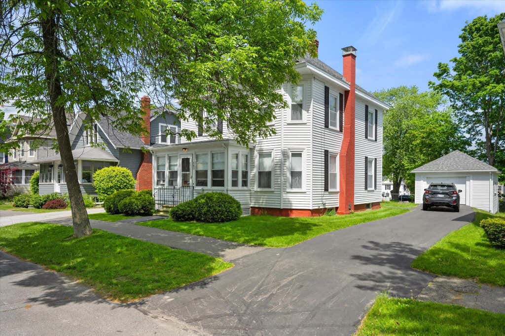 Photo of 167 Maple Street, Bangor, ME 04401 (MLS # 1665209)