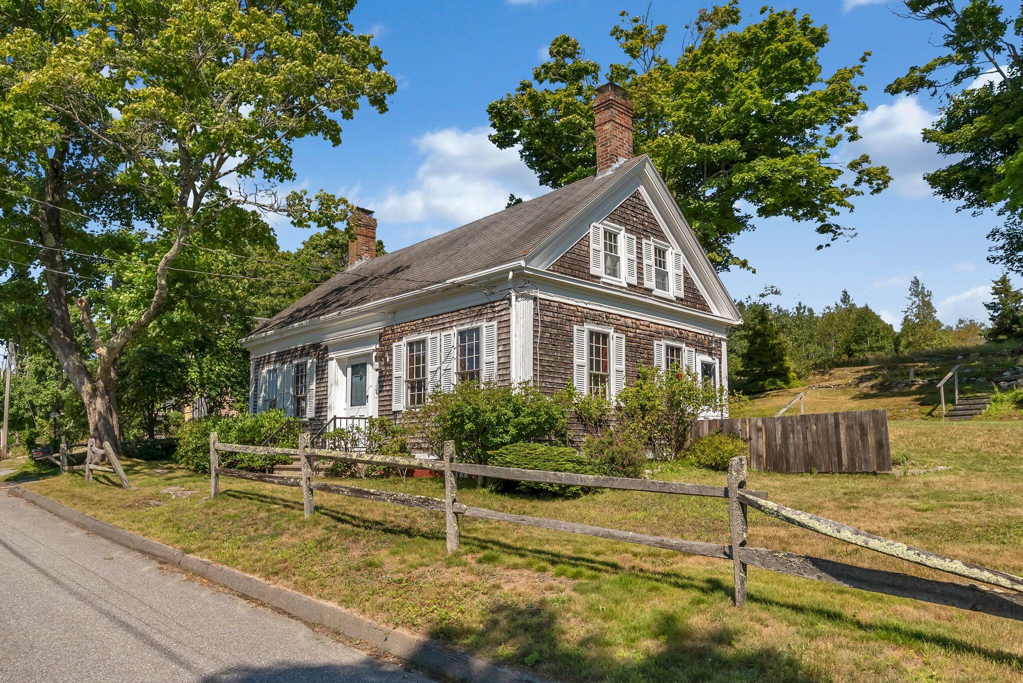 77 Lowells Cove Road