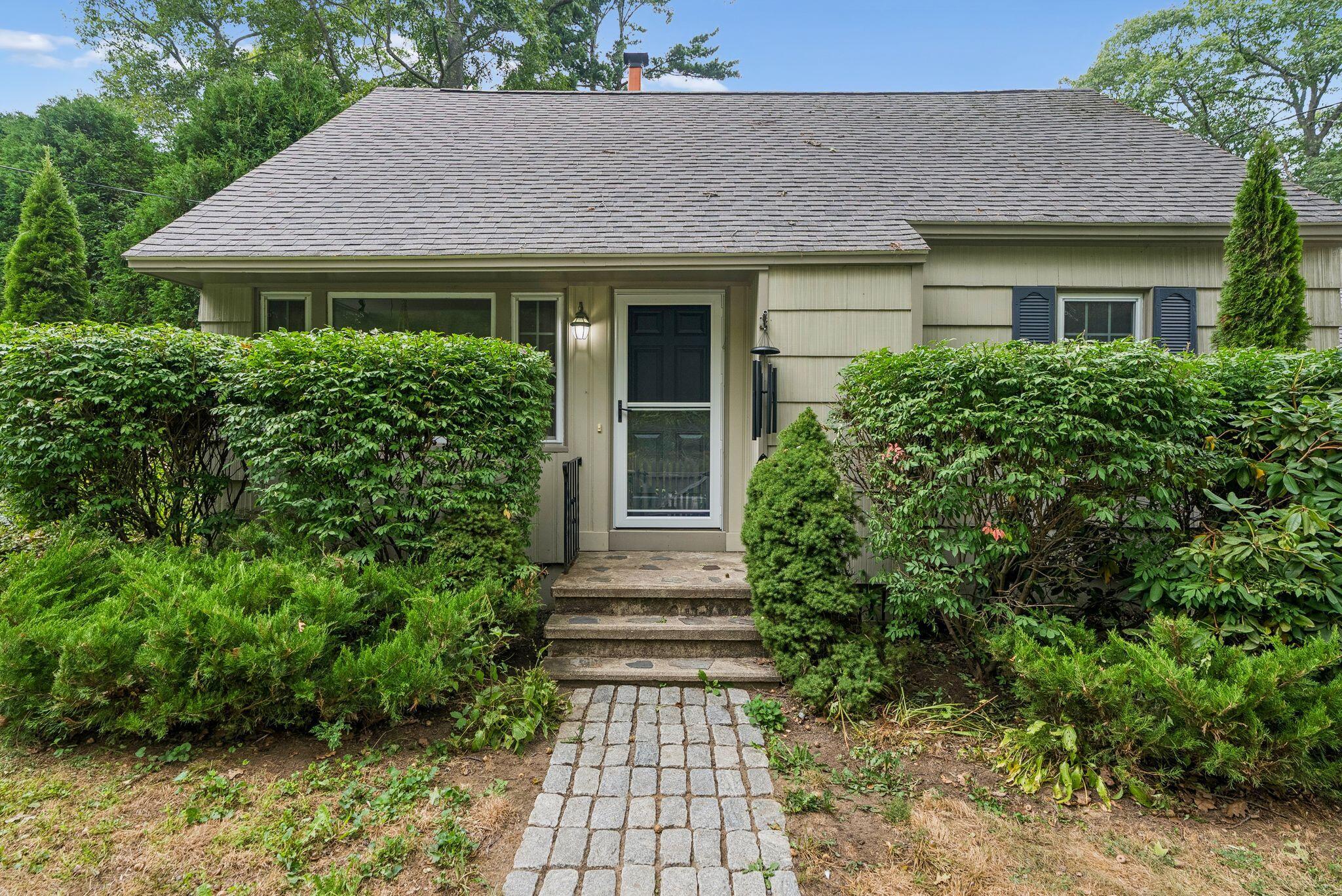 305 Fowler Road