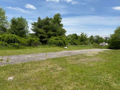 Photo of 19 Duckpuddle Road, Nobleboro, ME 04555 (MLS # 1664576)