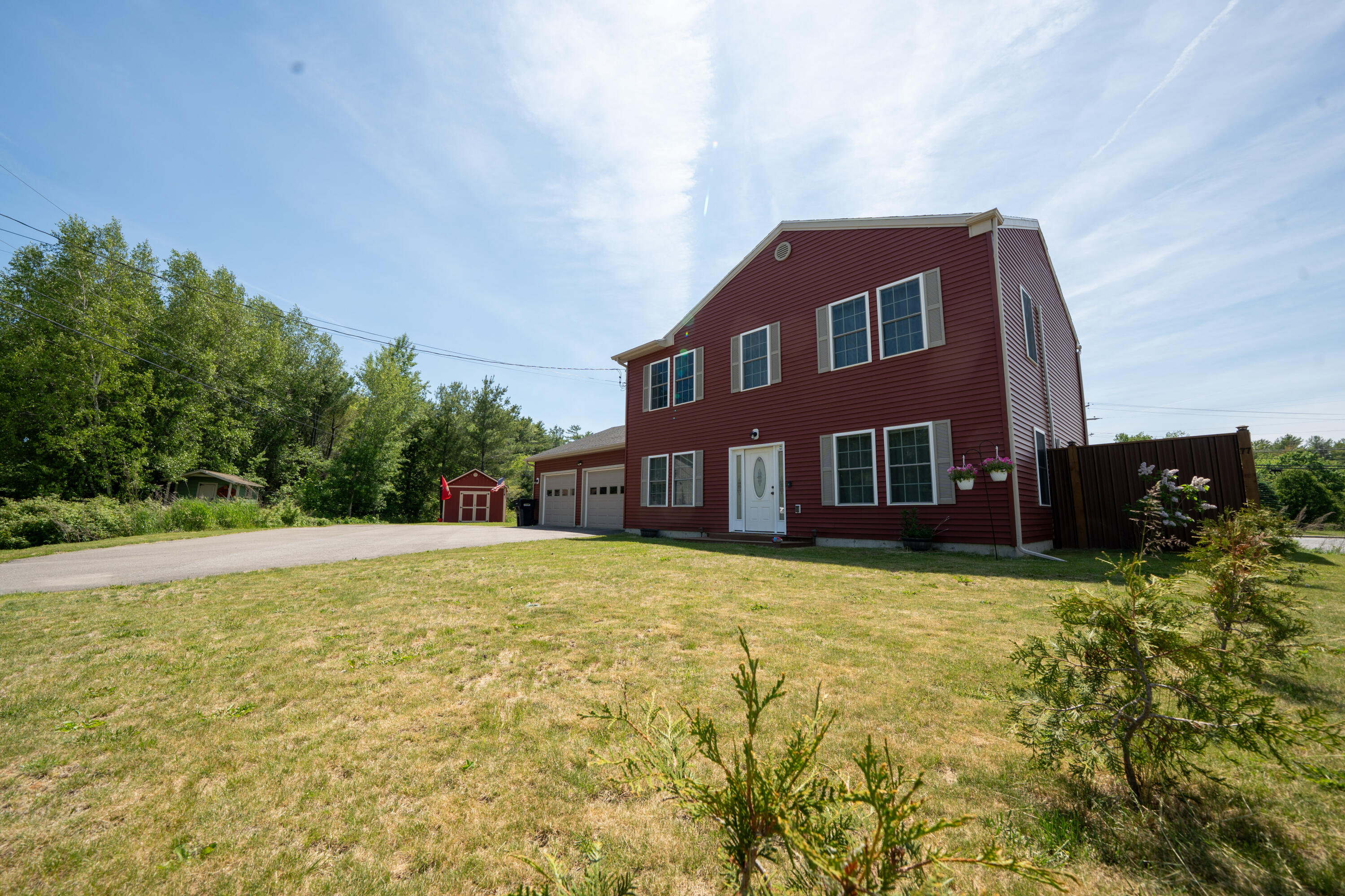 77 Starling Drive