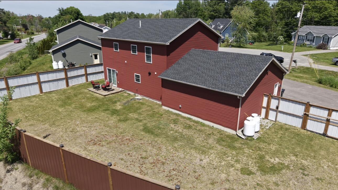 77 Starling Drive