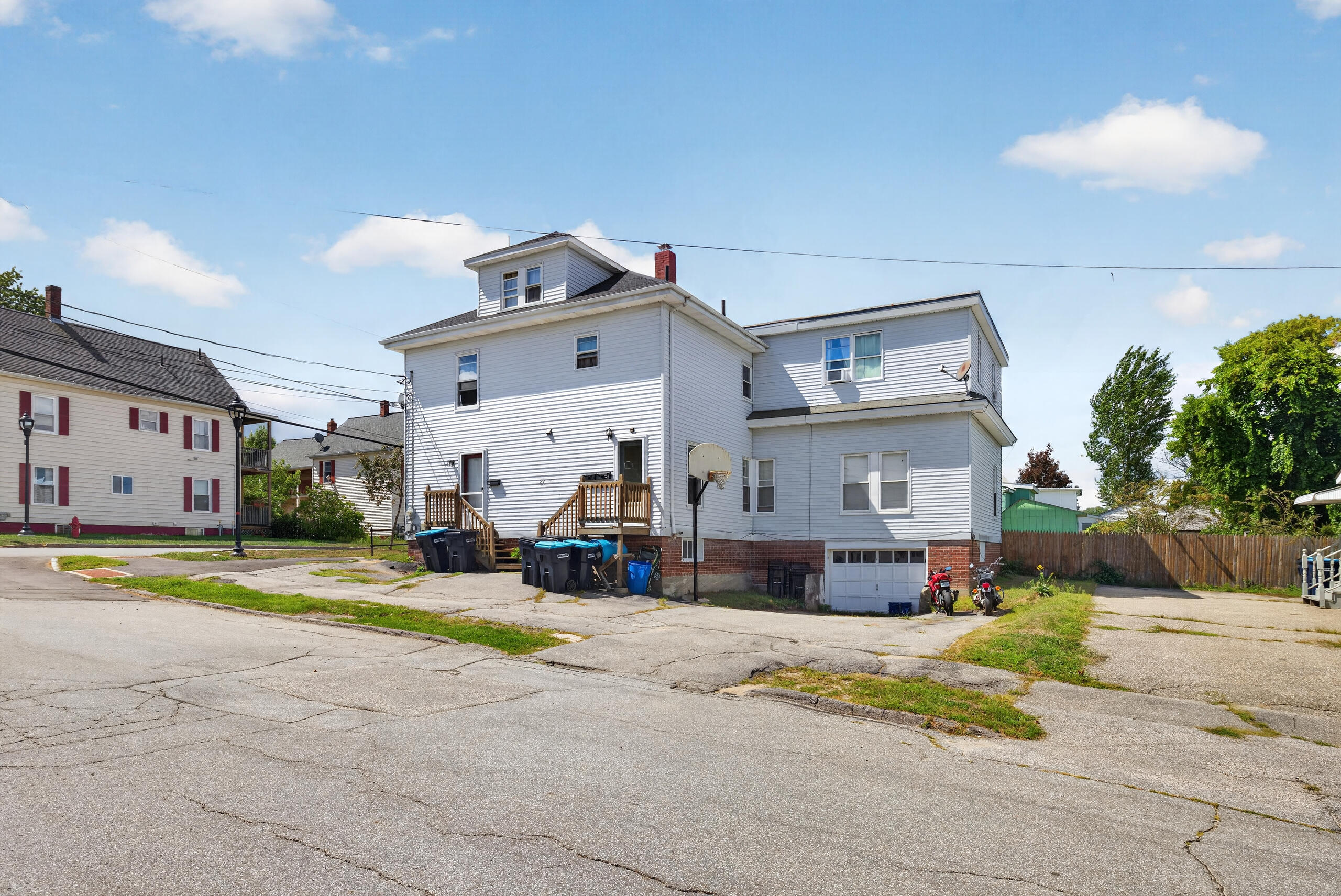 27 Cook Street