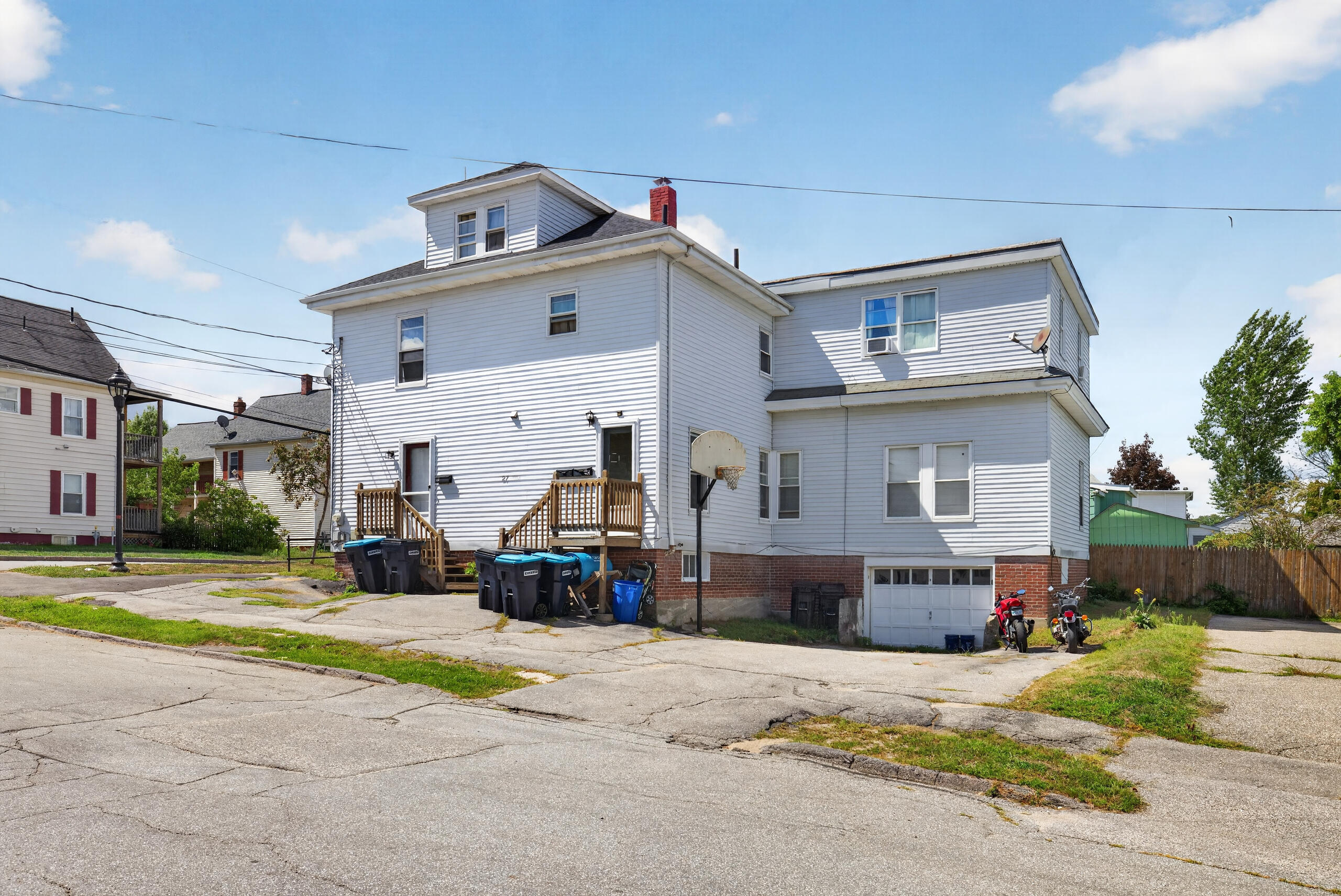27 Cook Street