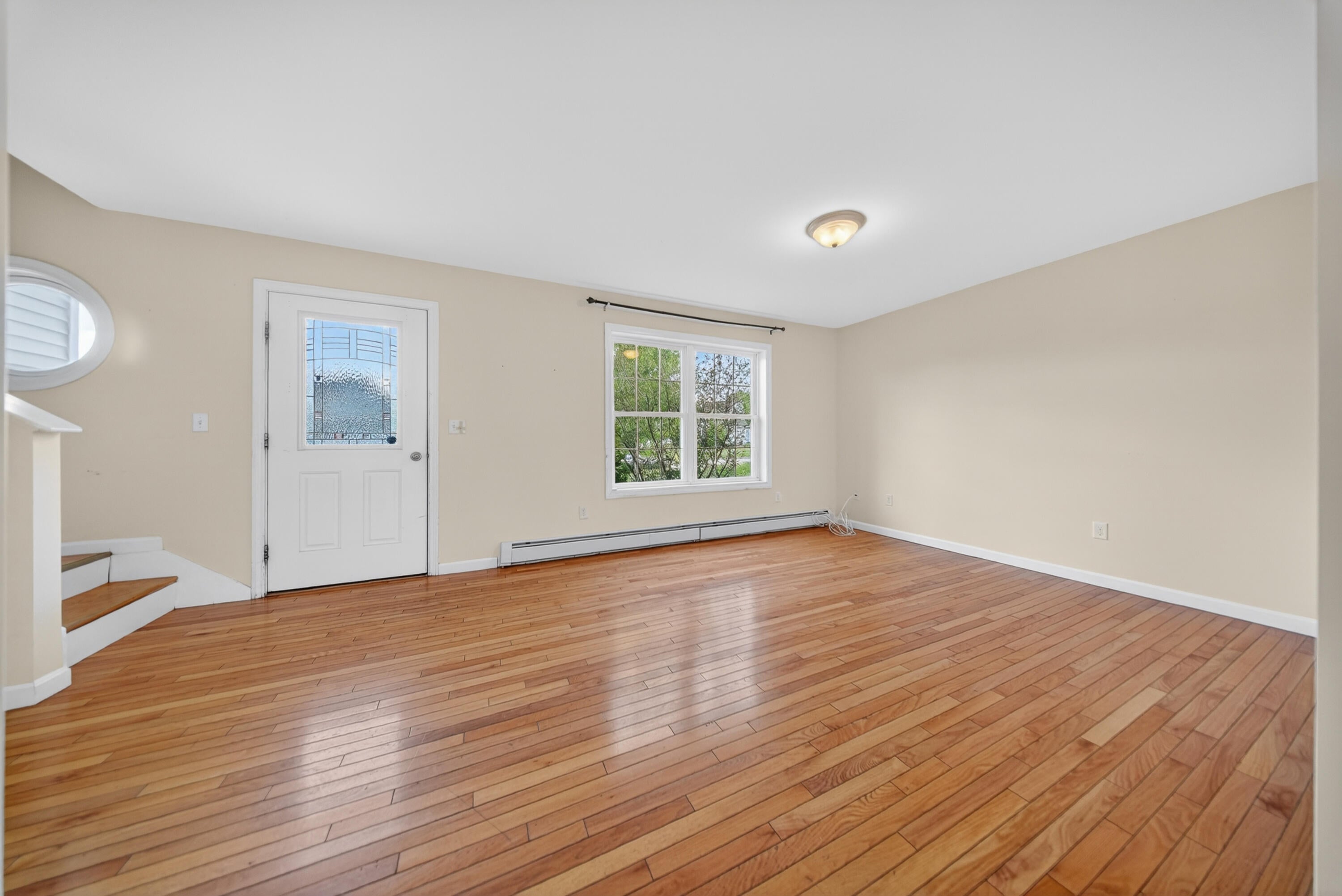6 Stephanie Drive