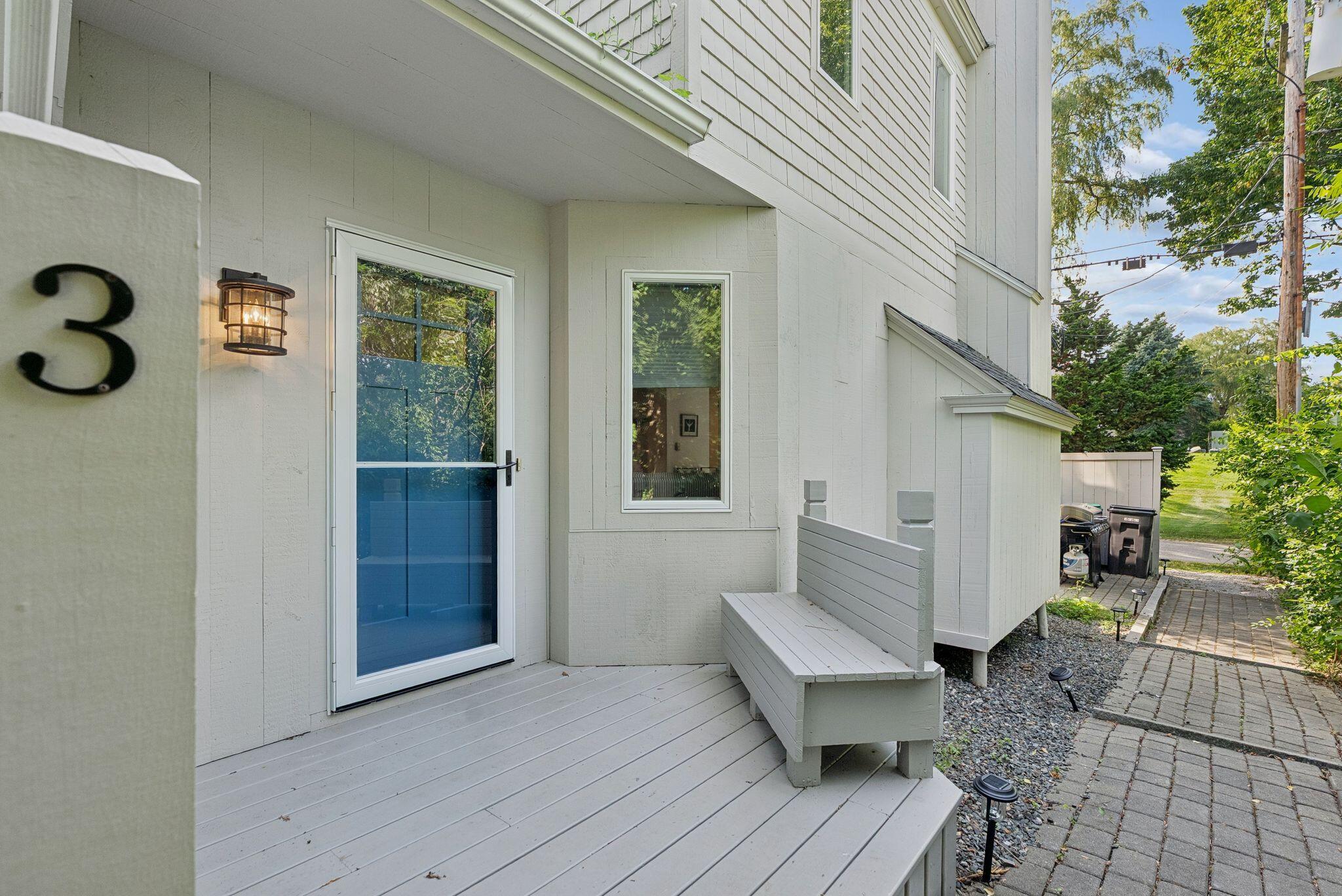 8 Woodland Avenue 3