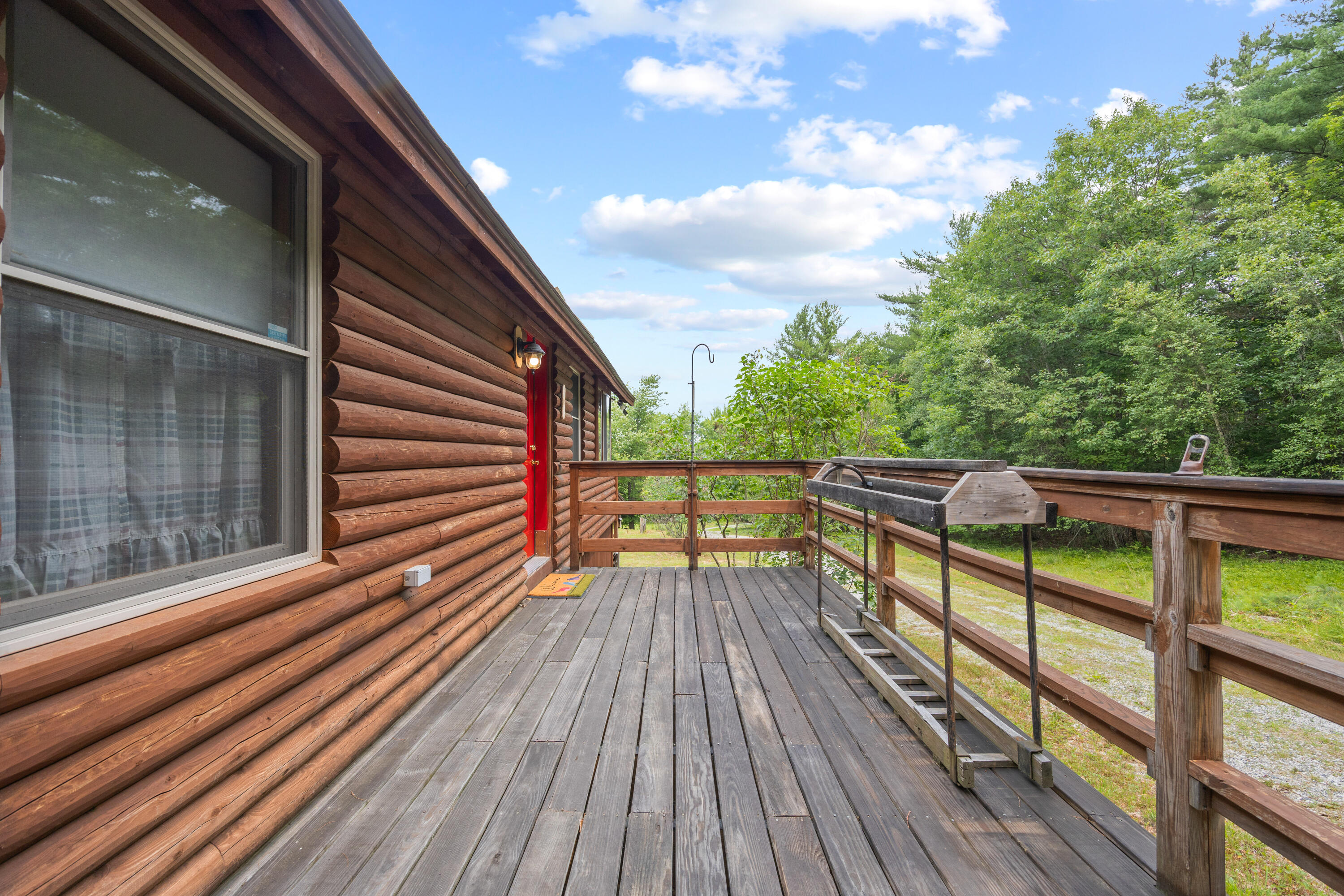 156 Hussey Road