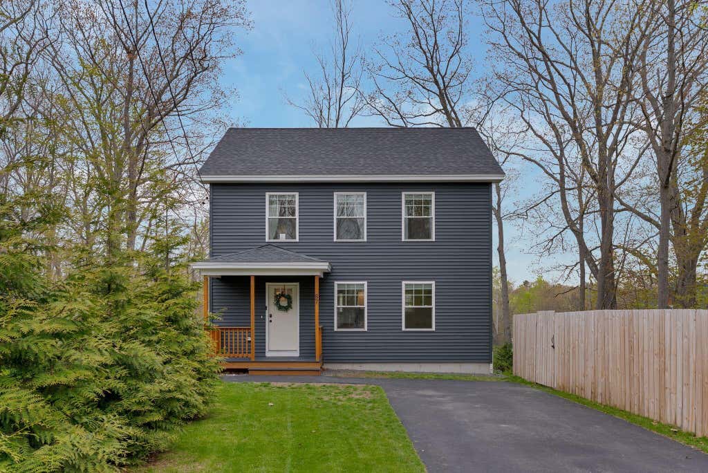 Photo of 87 Chesley Avenue, Portland, ME 04103 (MLS # 1665287)