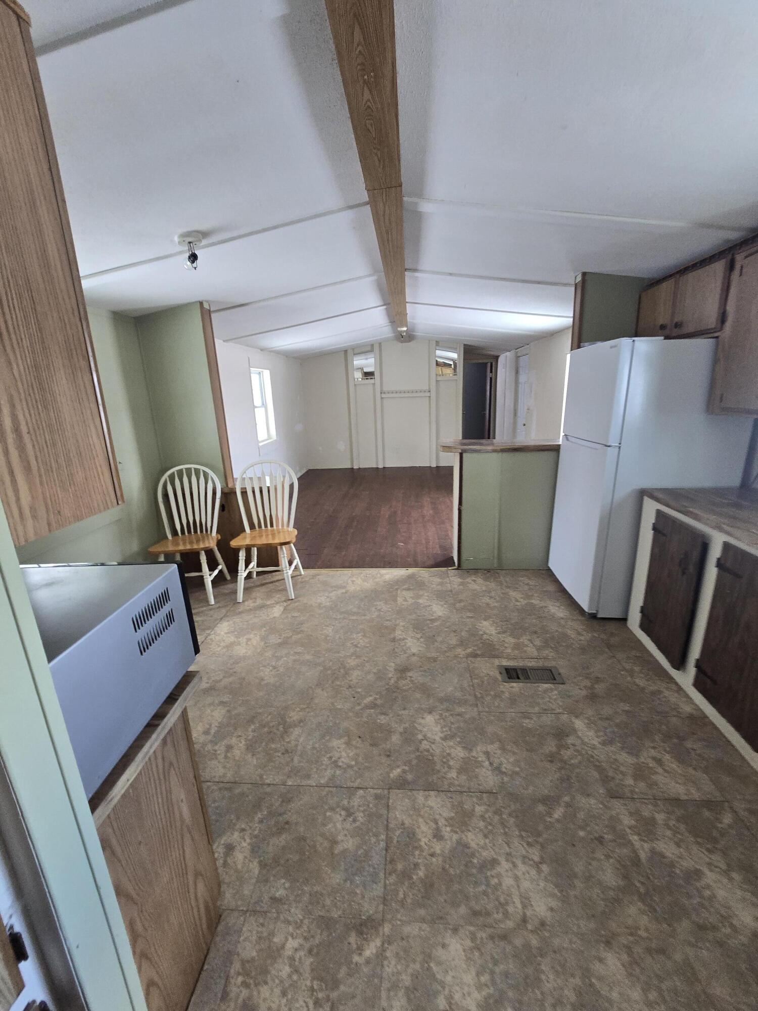 5267 Bennoch Road