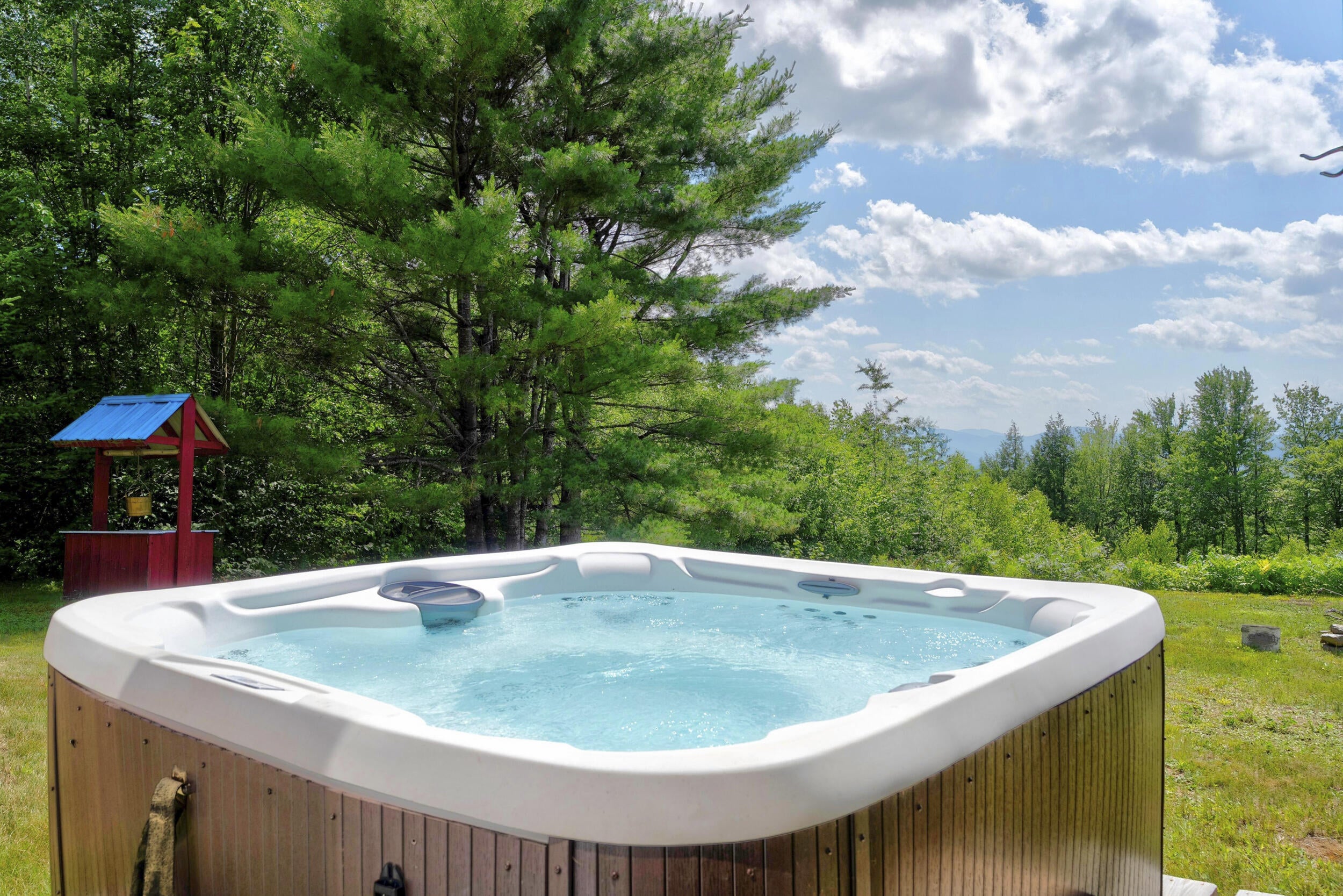 45 Howling Hole Road