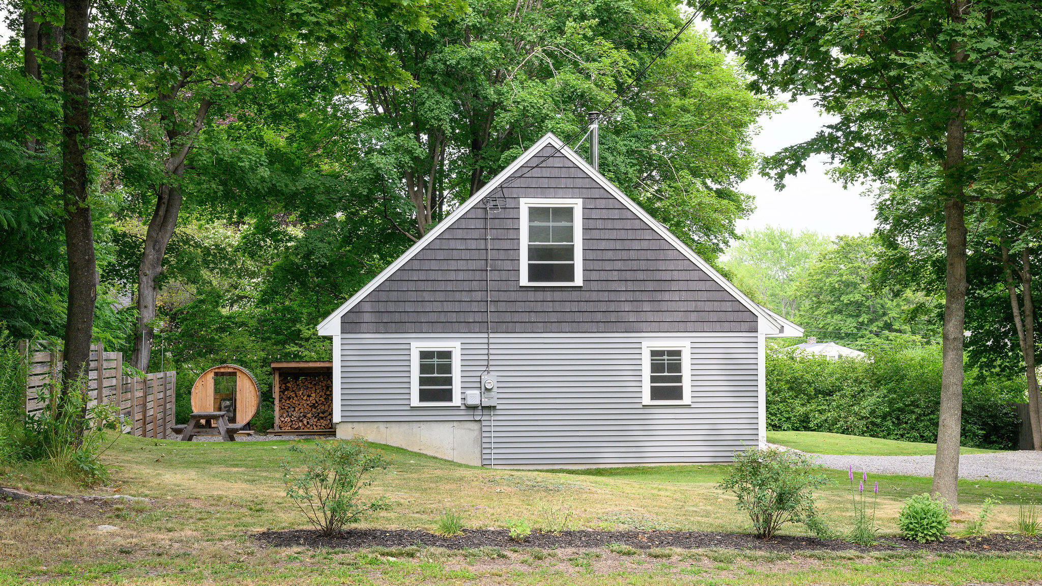 98 River Road