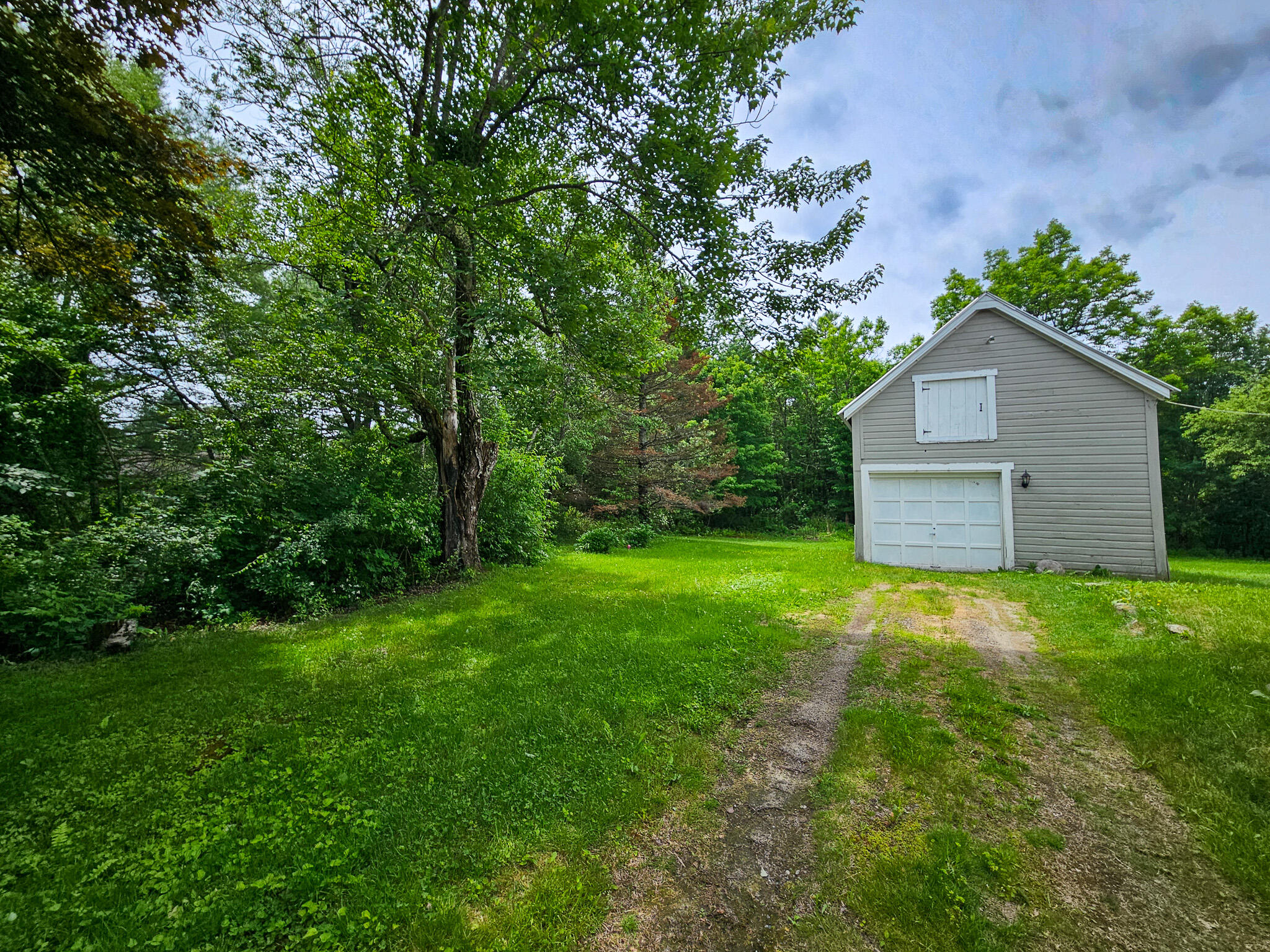 42 Zions Hill Road