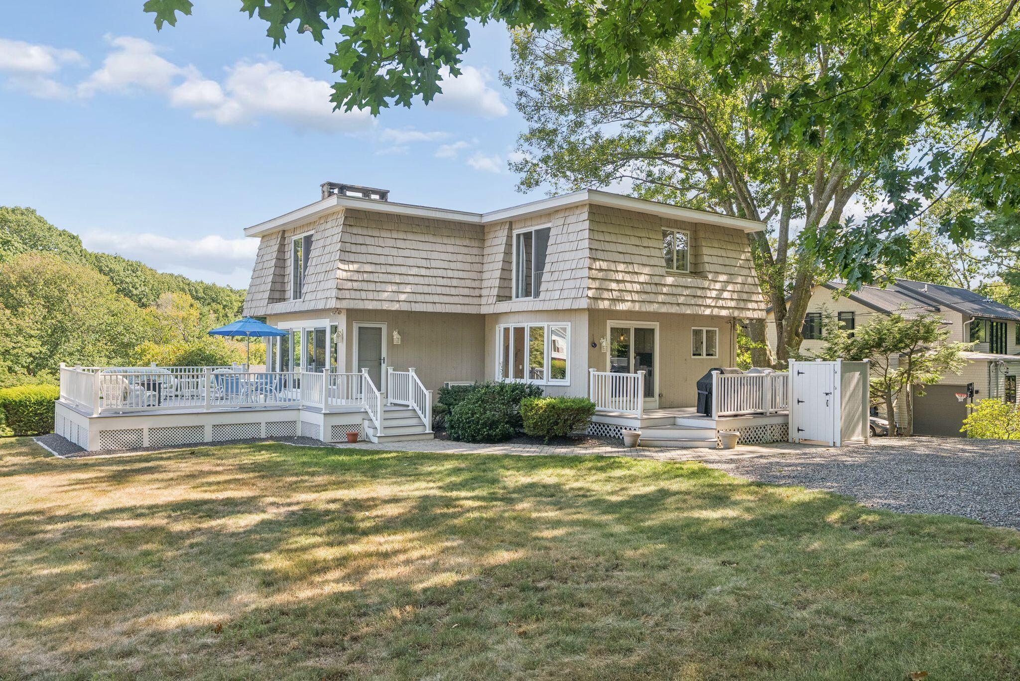 13 Wavecrest Drive