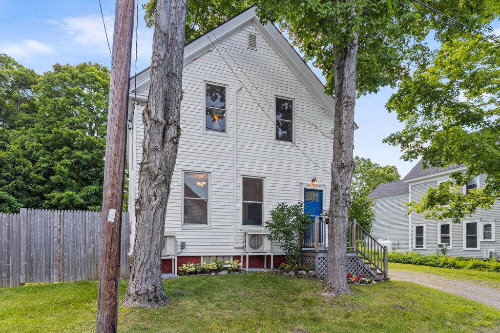 Photo of 7 Autumn Street, Lisbon, ME 04252 (MLS # 1670851)