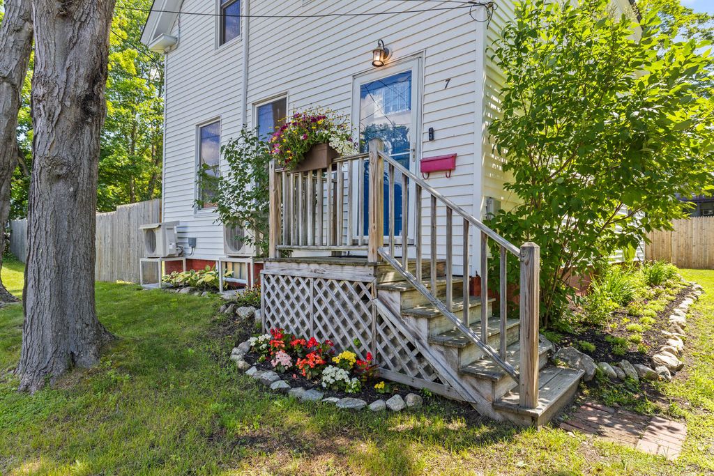 Photo of 7 Autumn Street, Lisbon, ME 04252 (MLS # 1670851)