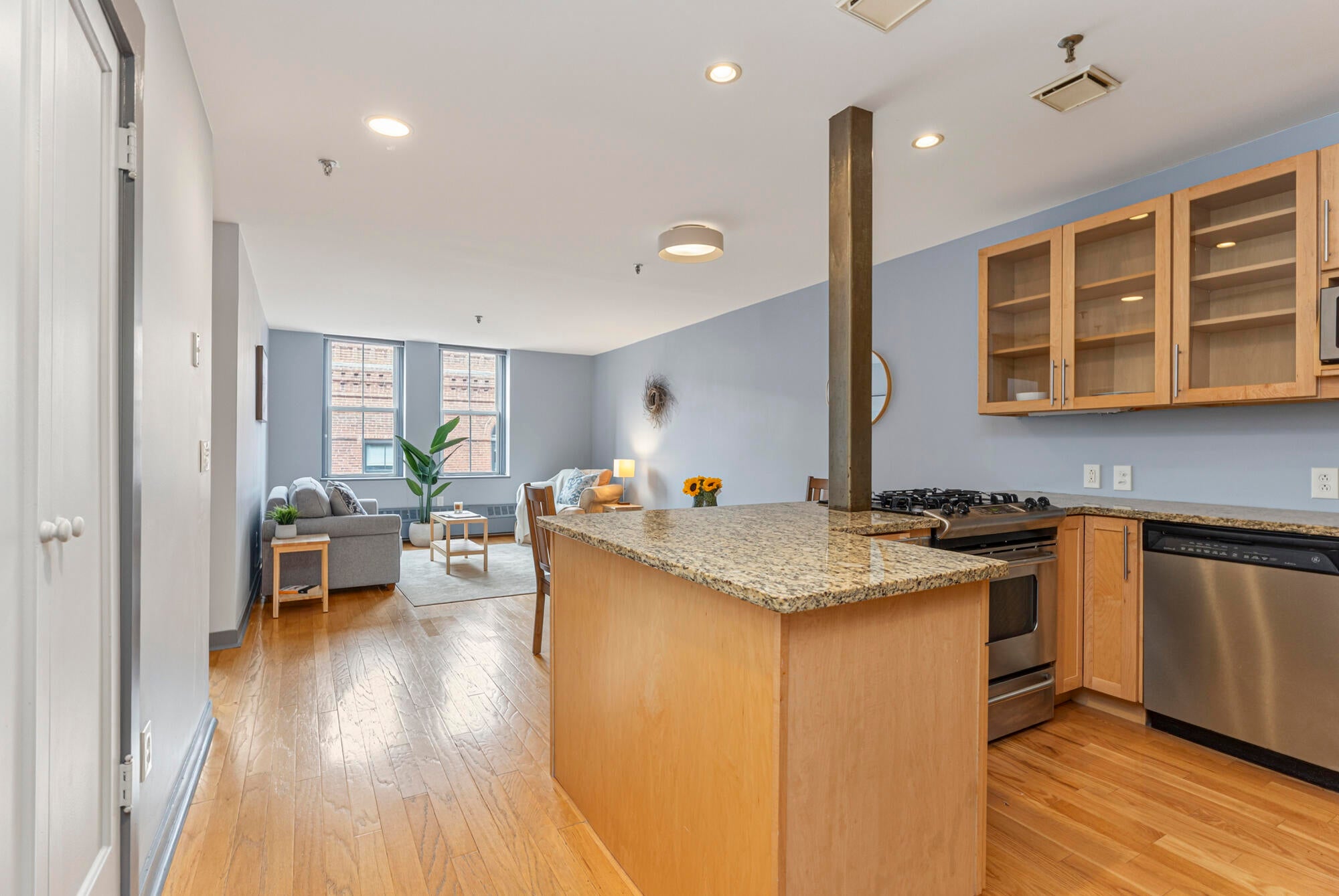 150 Middle Street 4J