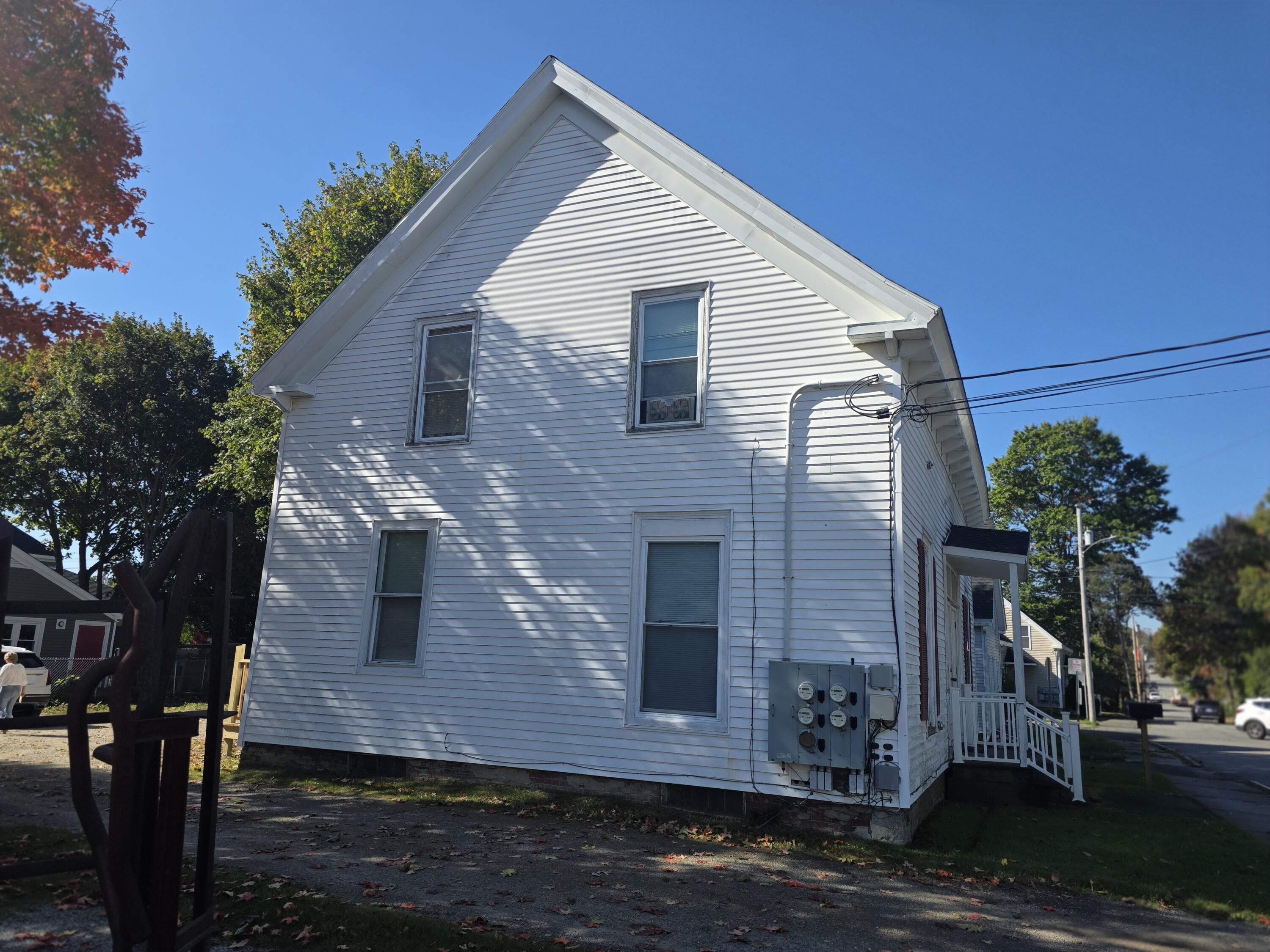 12 Grace Street