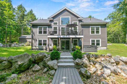 Photo of 71 Alderberry Bay Drive, Naples, ME 04055 (MLS # 1671075)