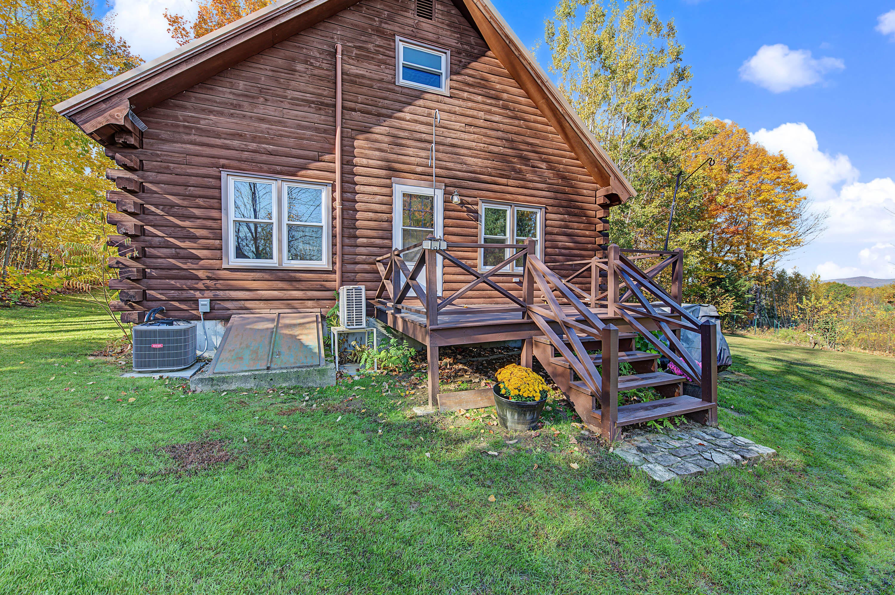173 Hussey Road