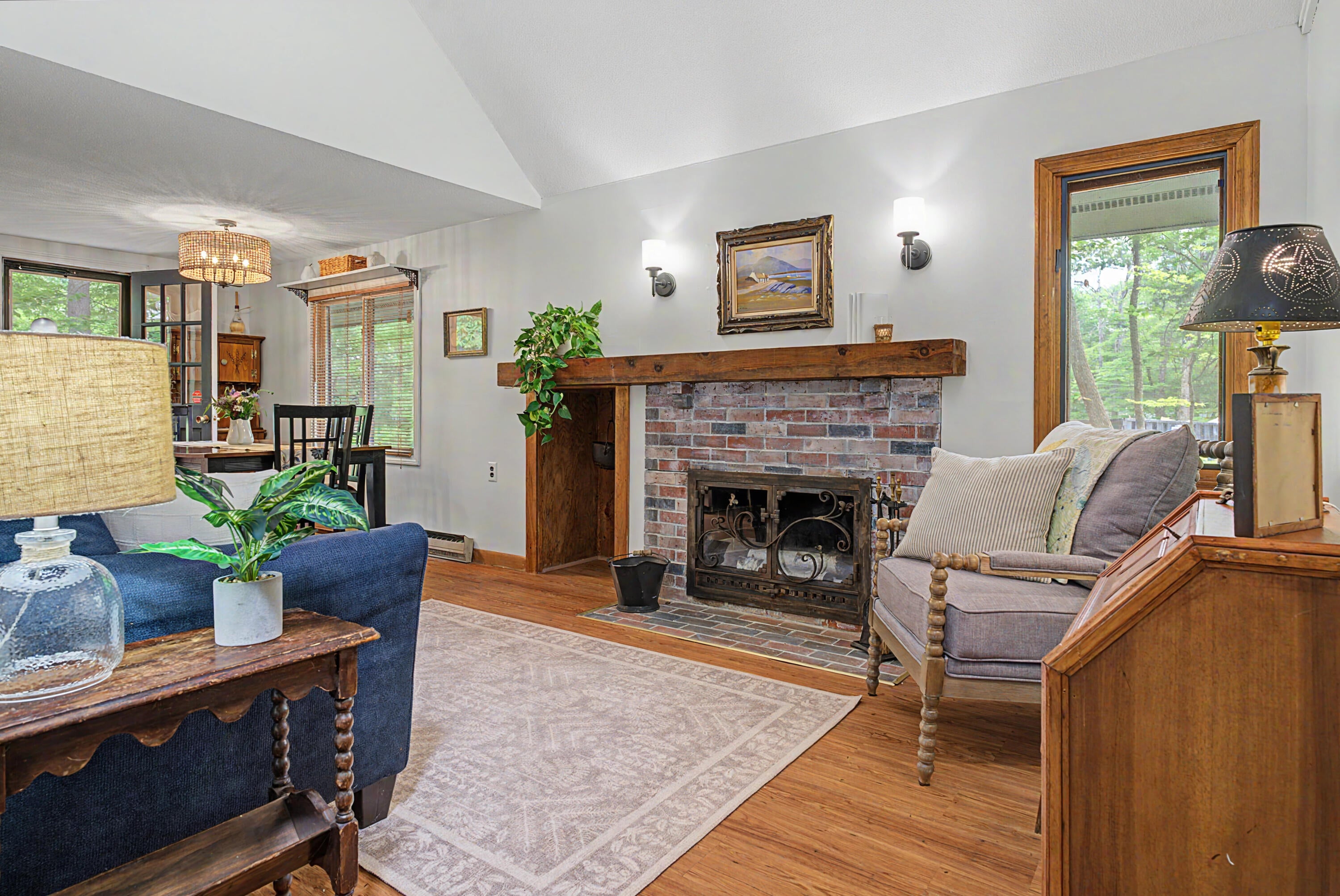 22 Fox Crossing Road